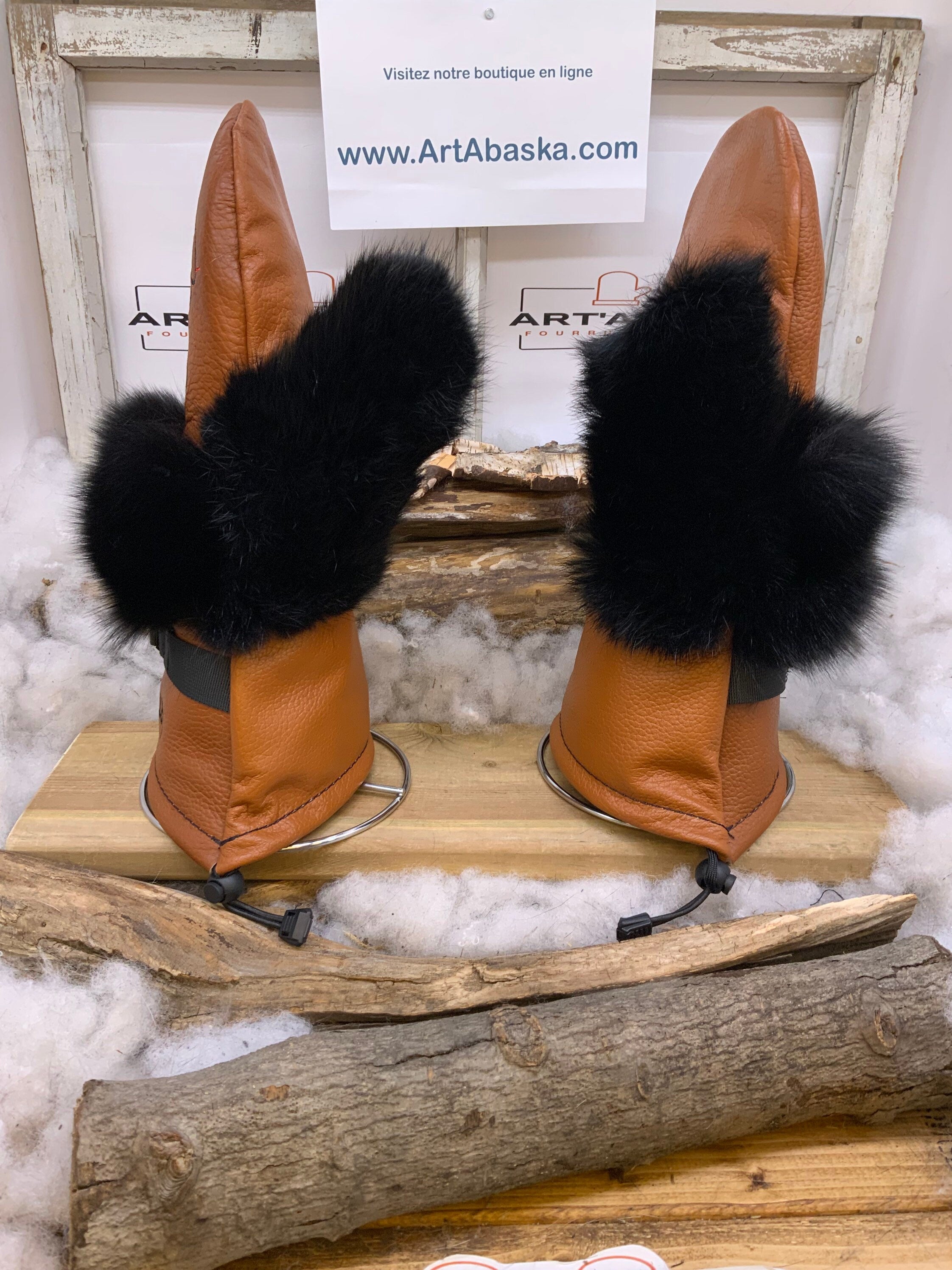 Mitaines Aline Large renard noir patchwork vison noir cuir orange brulé édition amour de chiens ArtAbaska fait main Québec