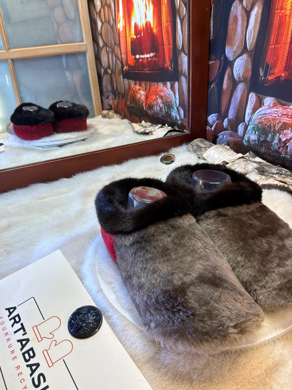 Slipper Luce pointure 9 Homme / 11 Femme– Sherling italien & cuir recyclé, pièce unique faite à la main au Québec