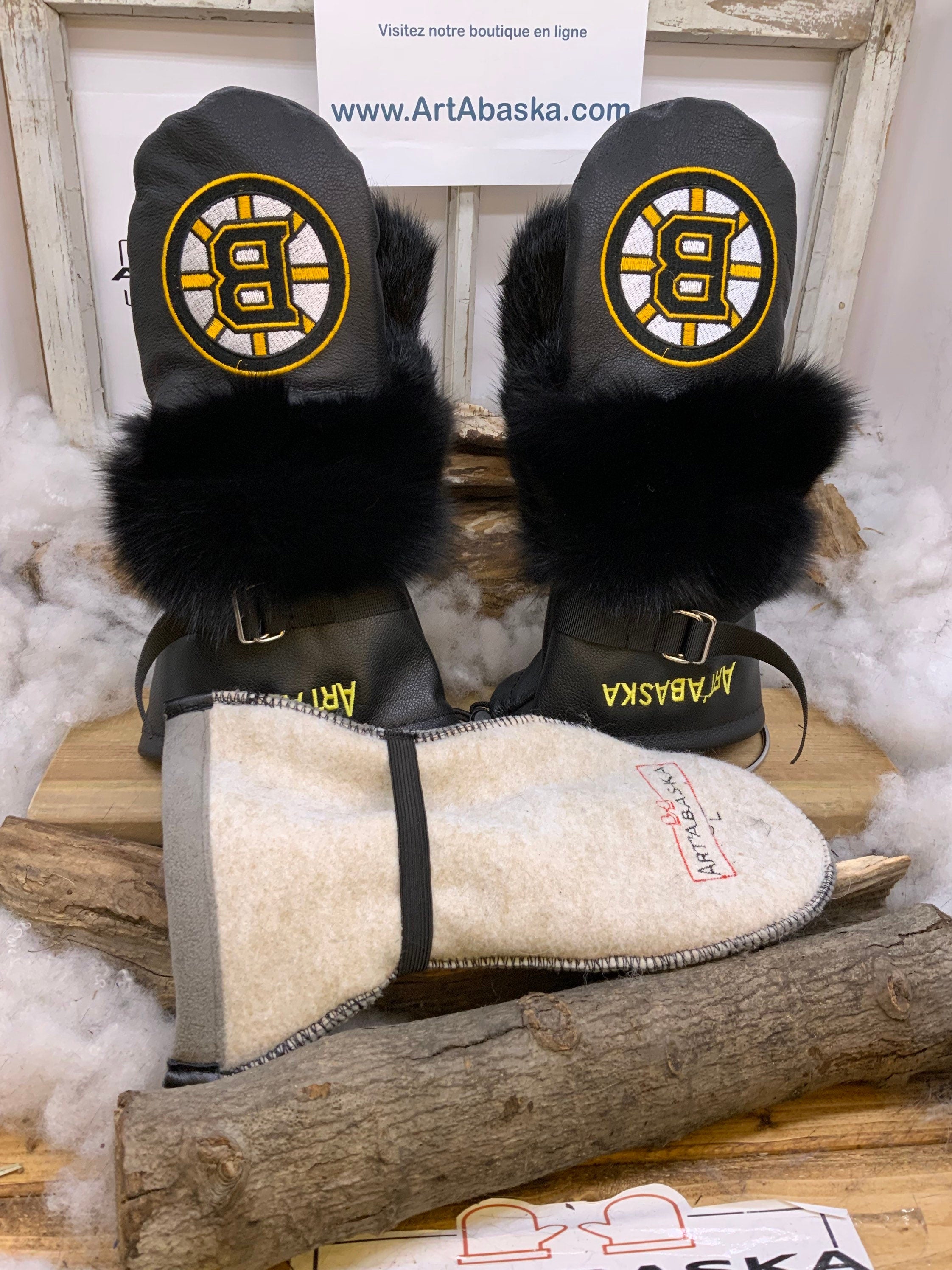 Mitaines Augustine Large – Édition Bruins de Boston cuir noir recyclé avec fourrure renard et lapin – fait main Québec