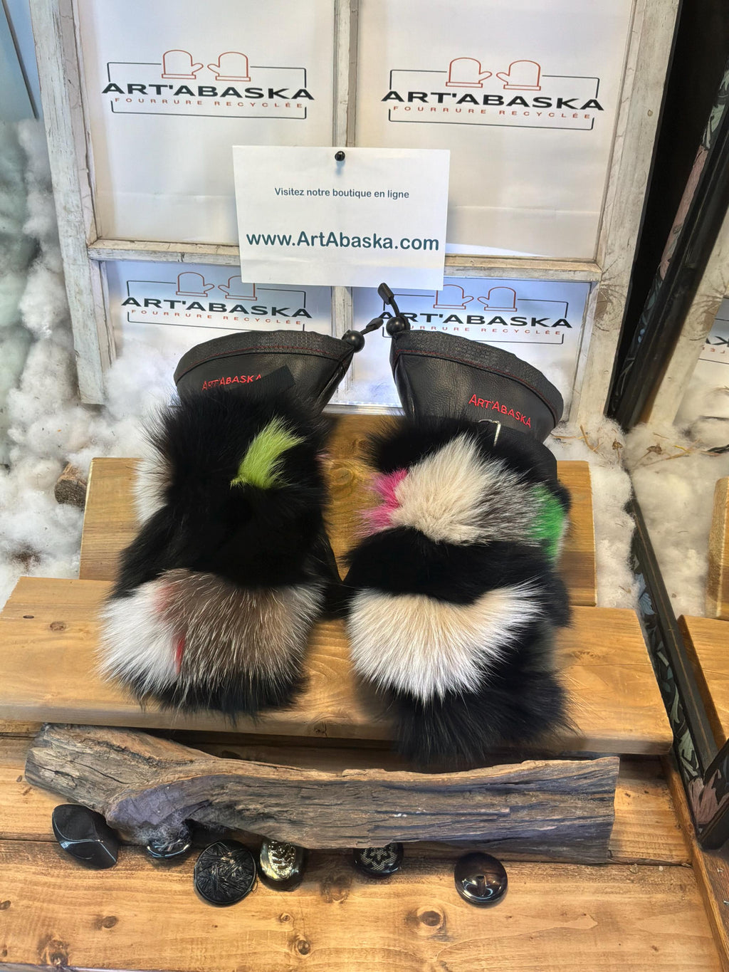 Mitaines Edith small patchwork fourrure recyclée cuir italien faites à la main Québec pièce unique