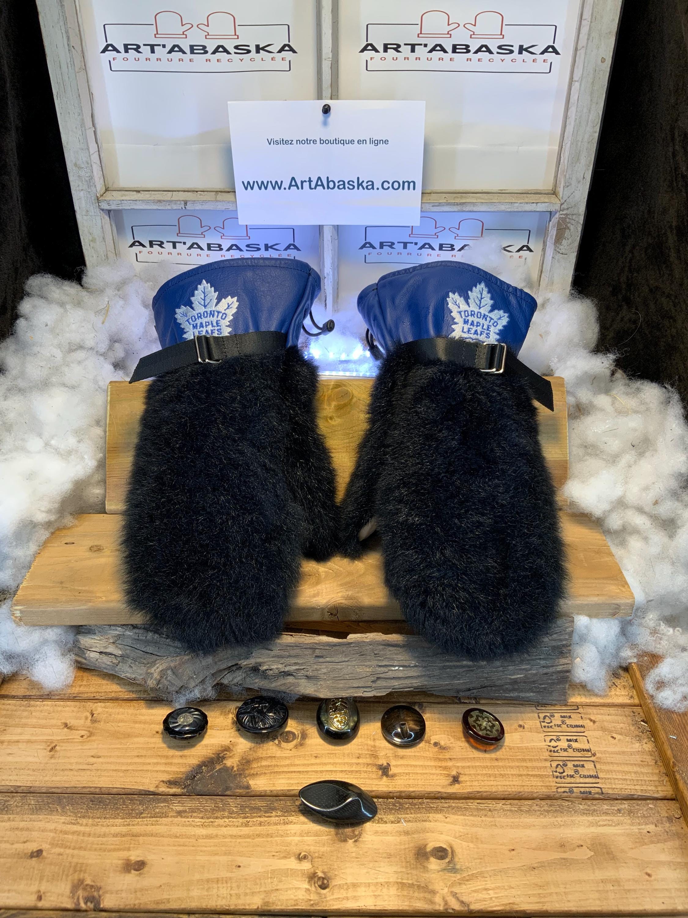 Mitaines Jeanne XL edition Toronto Maple Leafs opossum noir recycle & cuir bleu royal fait a la main Quebec