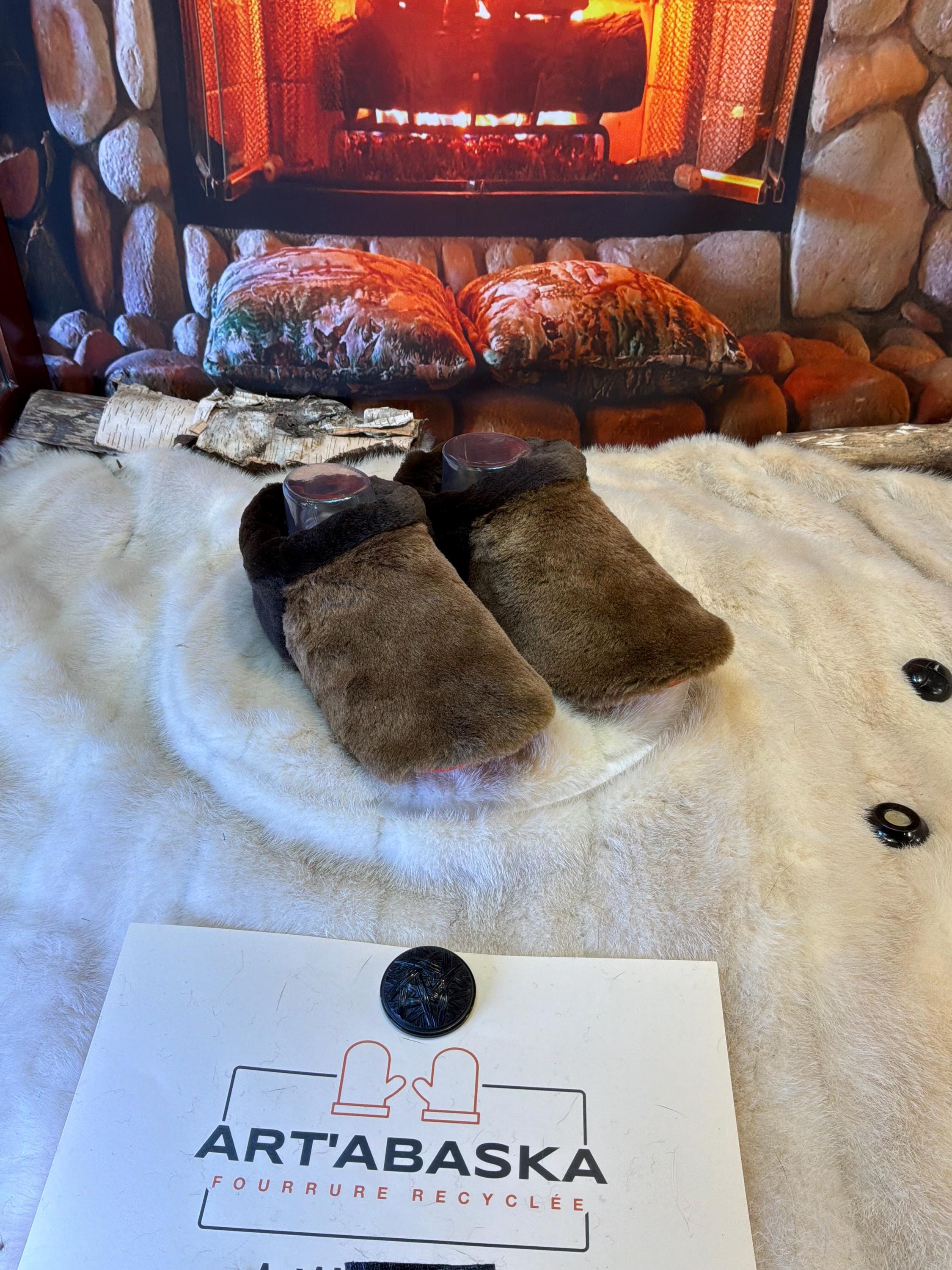 Slipper Jeanne-D’arc pointure 7 femme – Sherling italien & cuir recyclé, pièce unique faite à la main au Québec