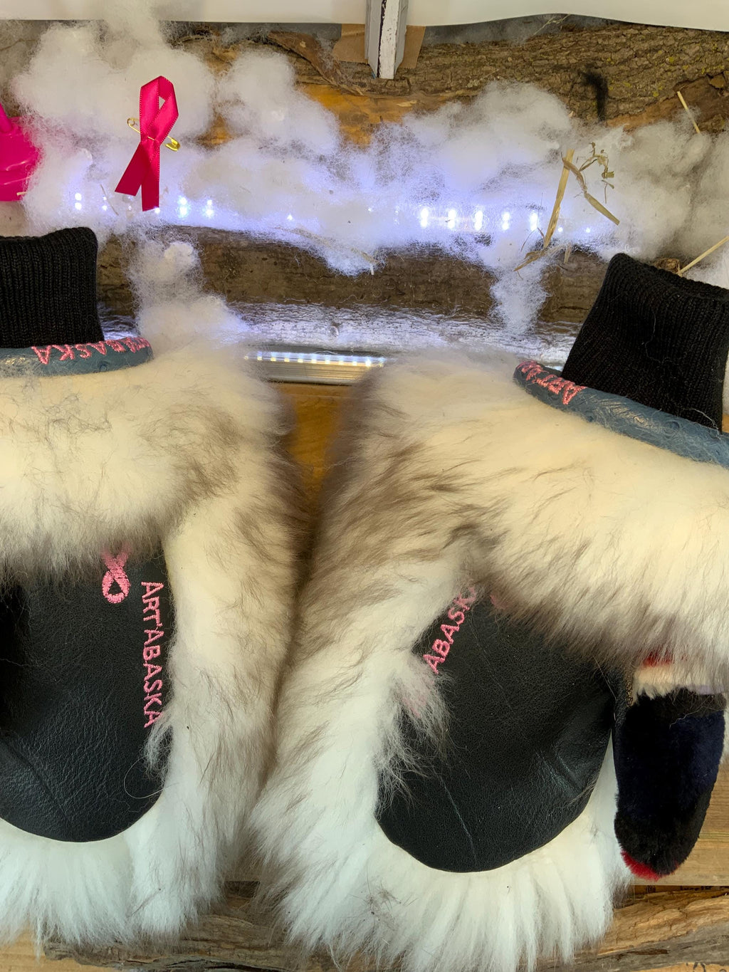 Mitaines de ville Marthe, Medium, en fourrure recyclée ultra épaisse, patchwork artistique, pièce unique faite à la main au Québec