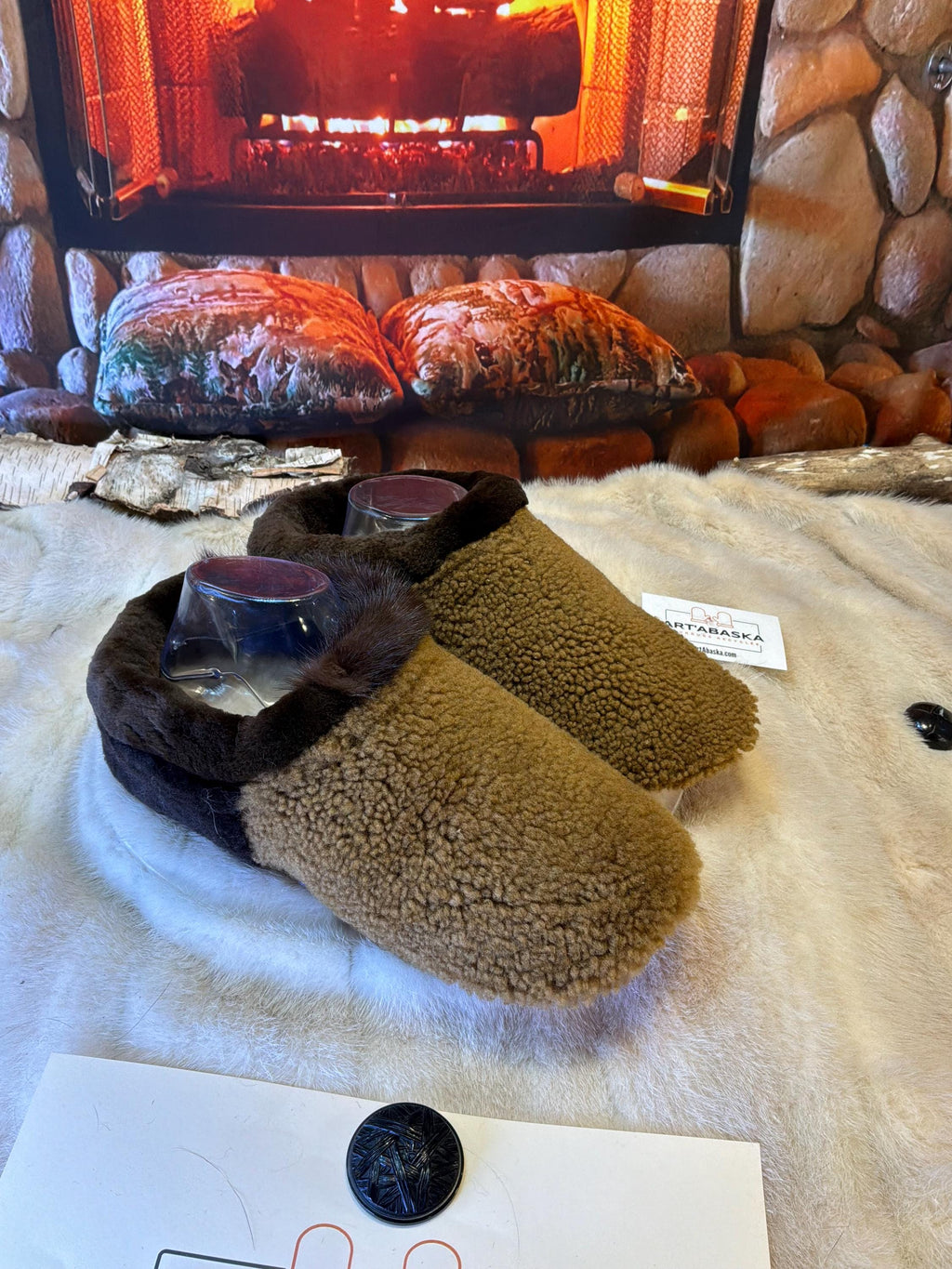 Slipper Gaétane pointure 10 femme – Sherling italien & cuir recyclé, pièce unique faite à la main au Québec