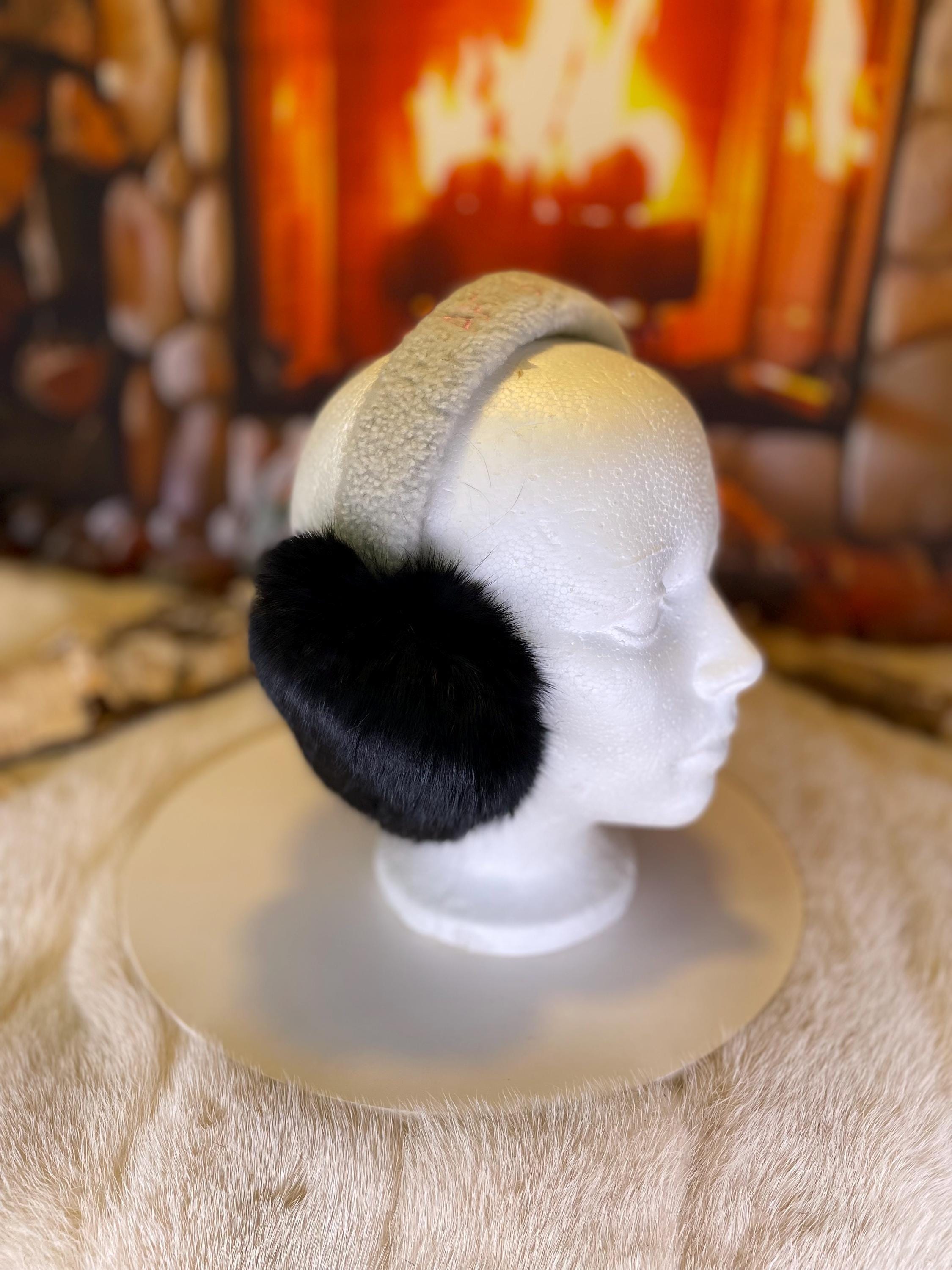 Cache-Oreilles tout en fourrure recyclée édition Lapin noir naturel recyclé et mouton rasé dessus la tête Les Lynda 2