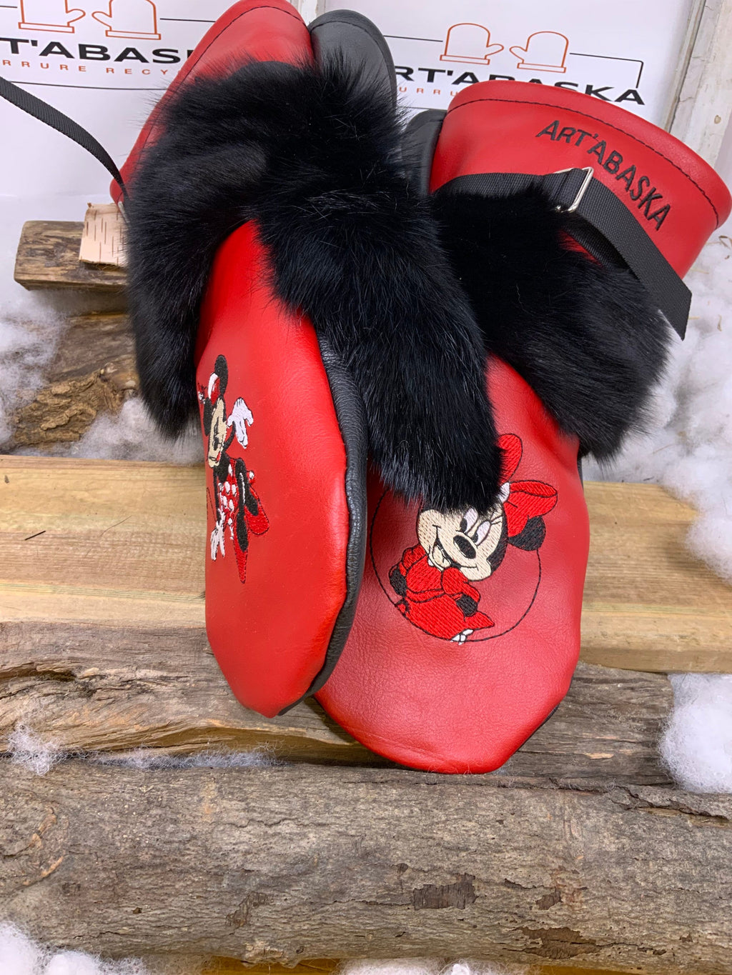 Mitaines Marie-Rose X-Large Édition Minnie Mouse cuir rouge noir fourrure renard et lapin recyclés Disney artisanal Québec