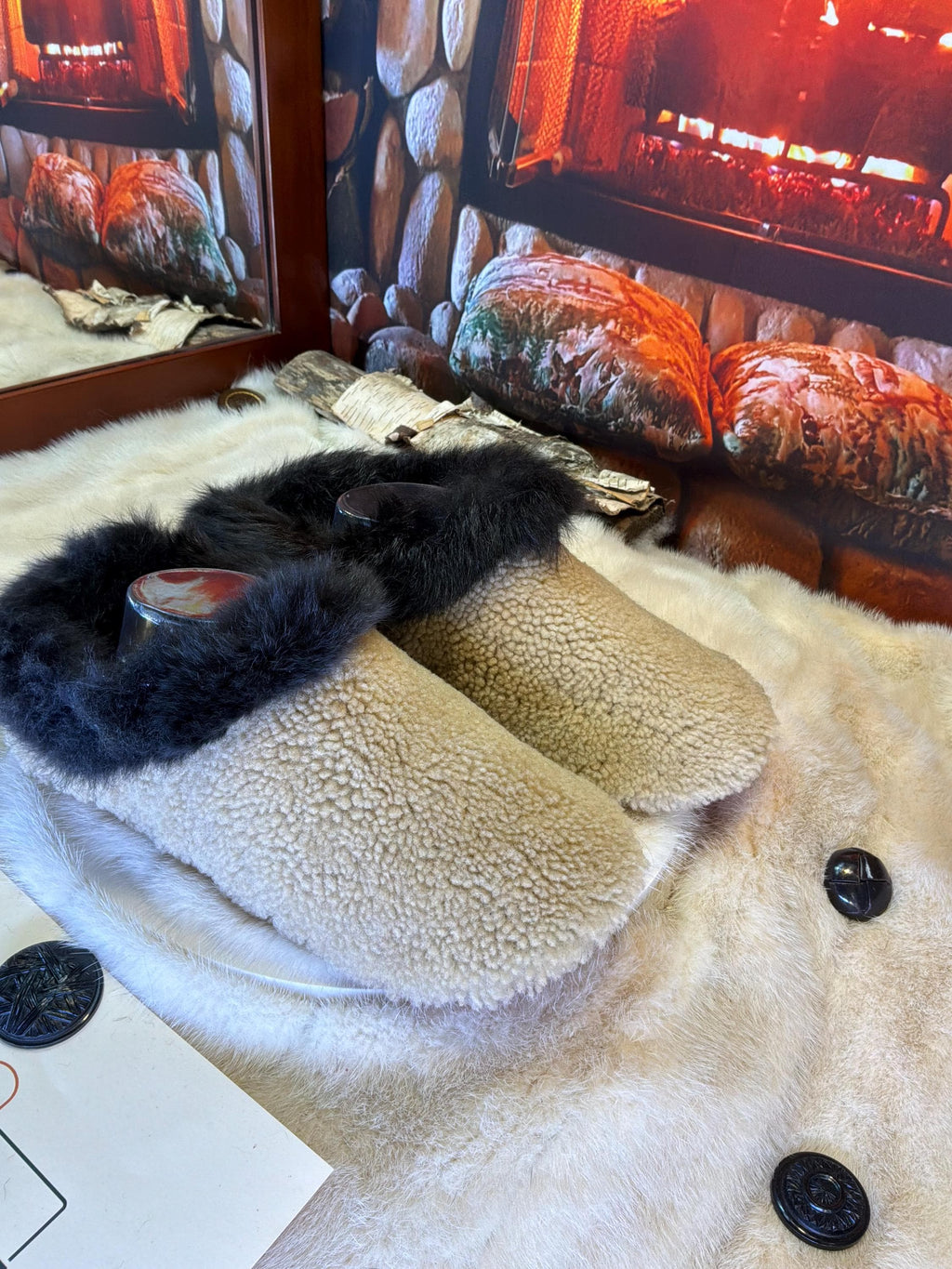 Slipper Angéline pointure 10 femme – Sherling italien & cuir recyclé, pièce unique faite à la main au Québec