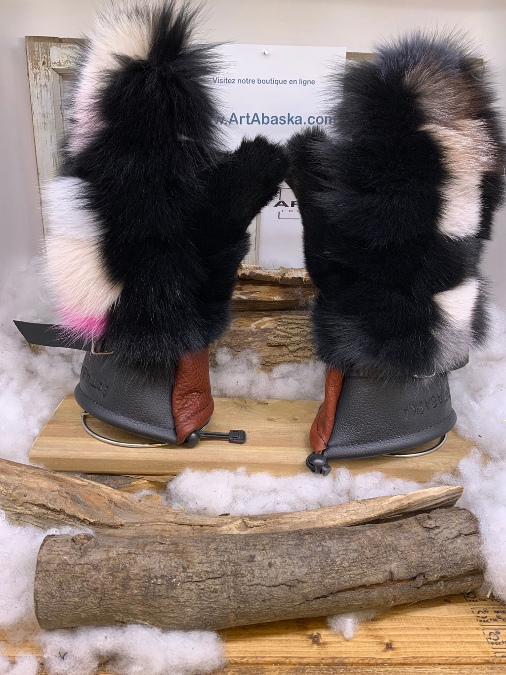 Mitaines Patricia X Large – Patchwork de renard recyclé cousu une à une cuir brun rouille et noir intérieur amovible Québec