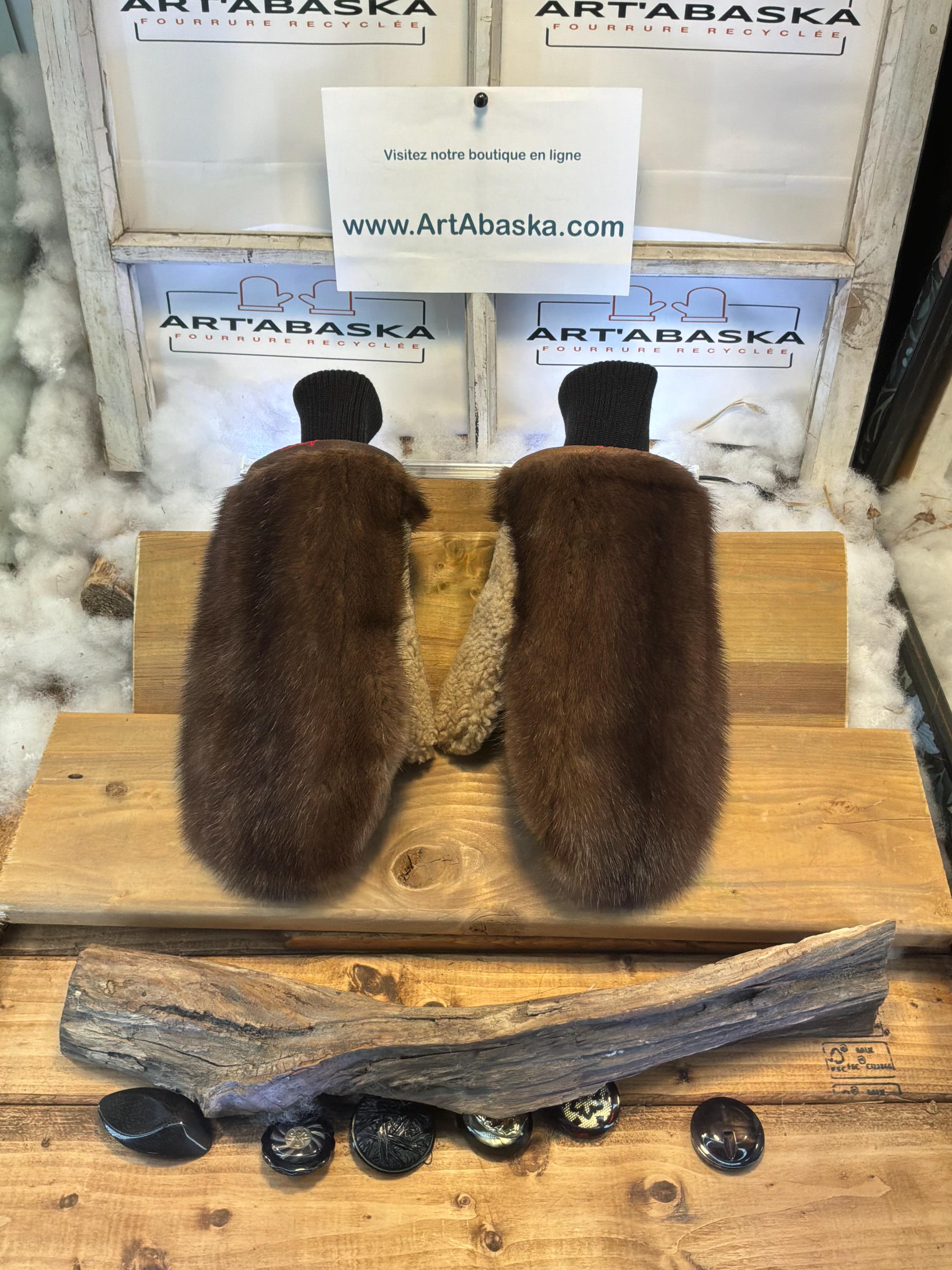 Mitaines de ville X-Large Fleur-Ange en fourrure recyclée – Faites à la main au Québec – Légères, élégantes, confort urbain – ArtAbaska