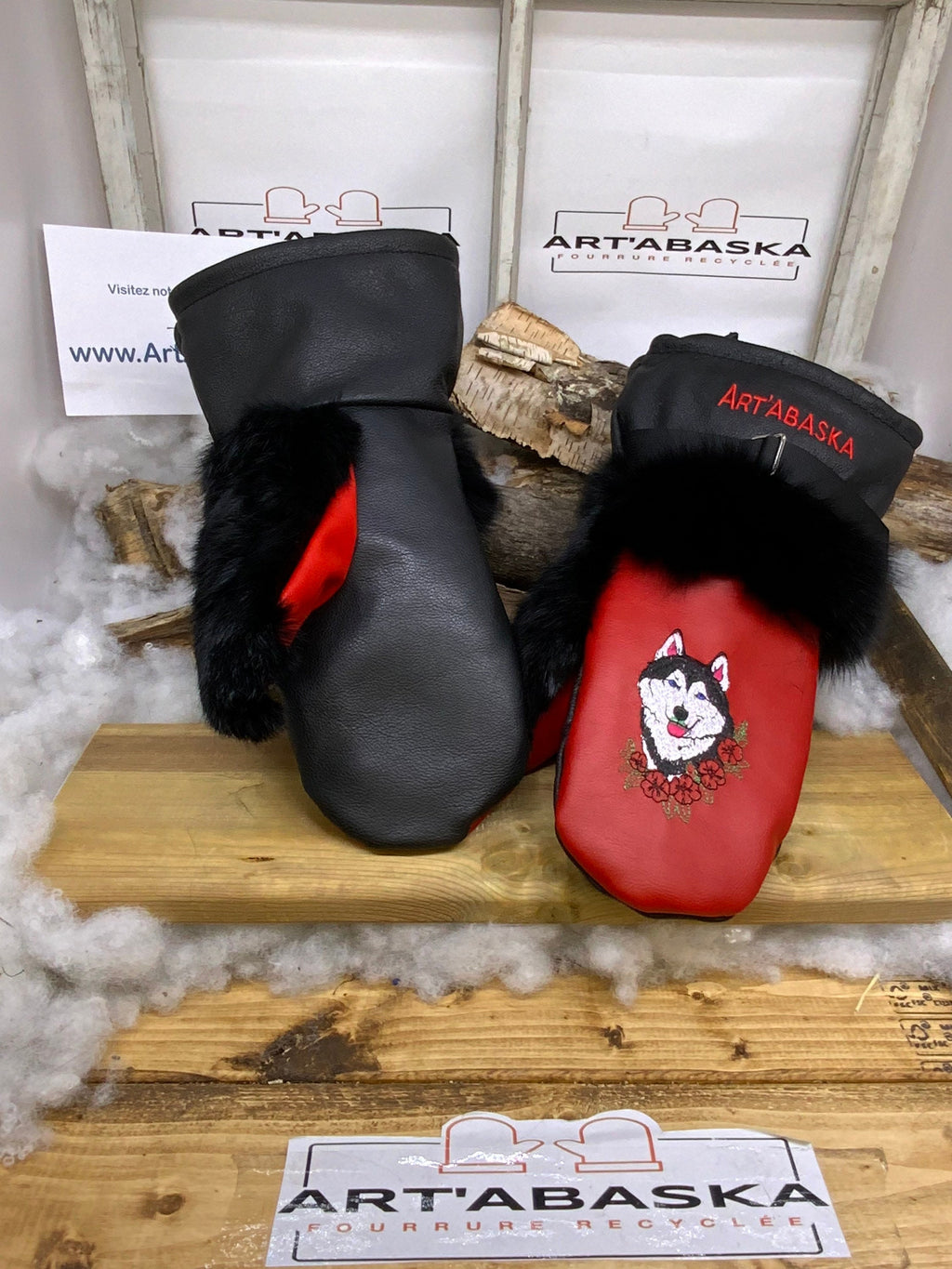 Mitaines Liliane cuir rouge noir brodé tête de chien fourrure renard lapin recyclé fait à la main Large ULTRA-CHAUDE Québec unique