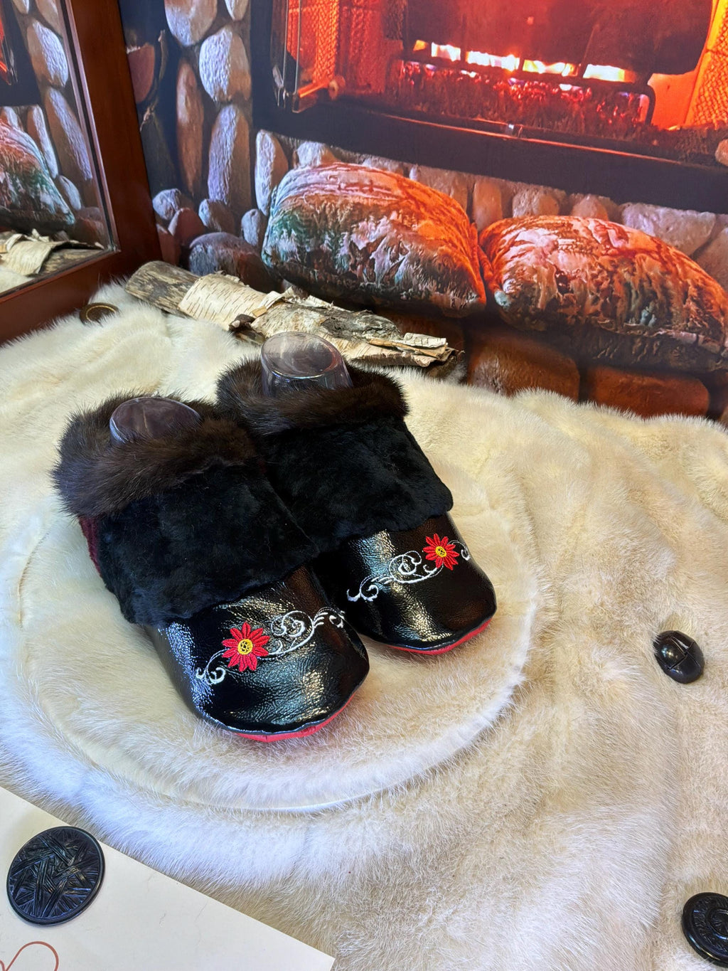 Slipper Annette pointure 7 femme – Sherling italien & cuir recyclé, pièce unique faite à la main au Québec