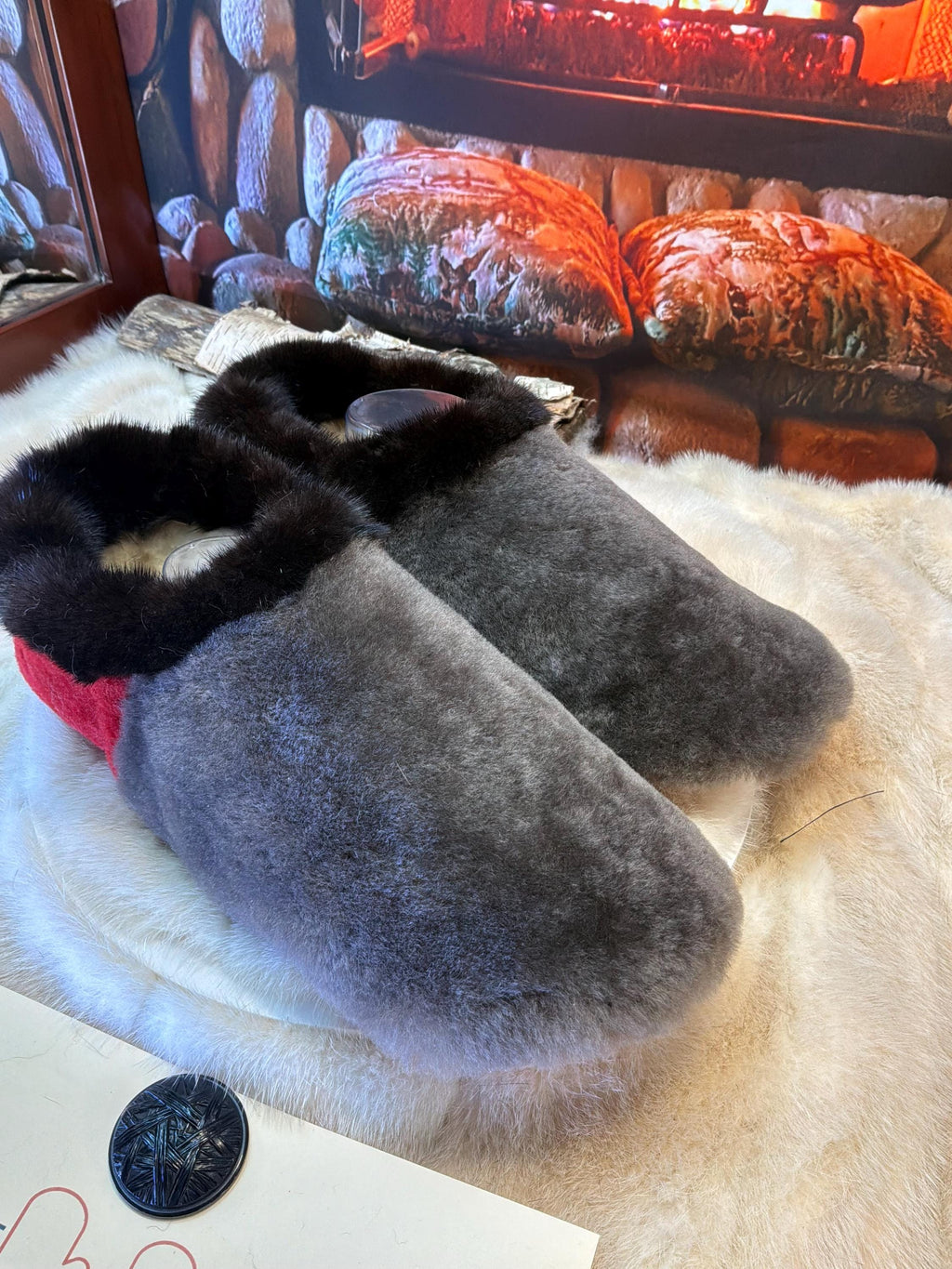 Slipper Magella pointure 11 Homme – Sherling italien & cuir recyclé, pièce unique faite à la main au Québec