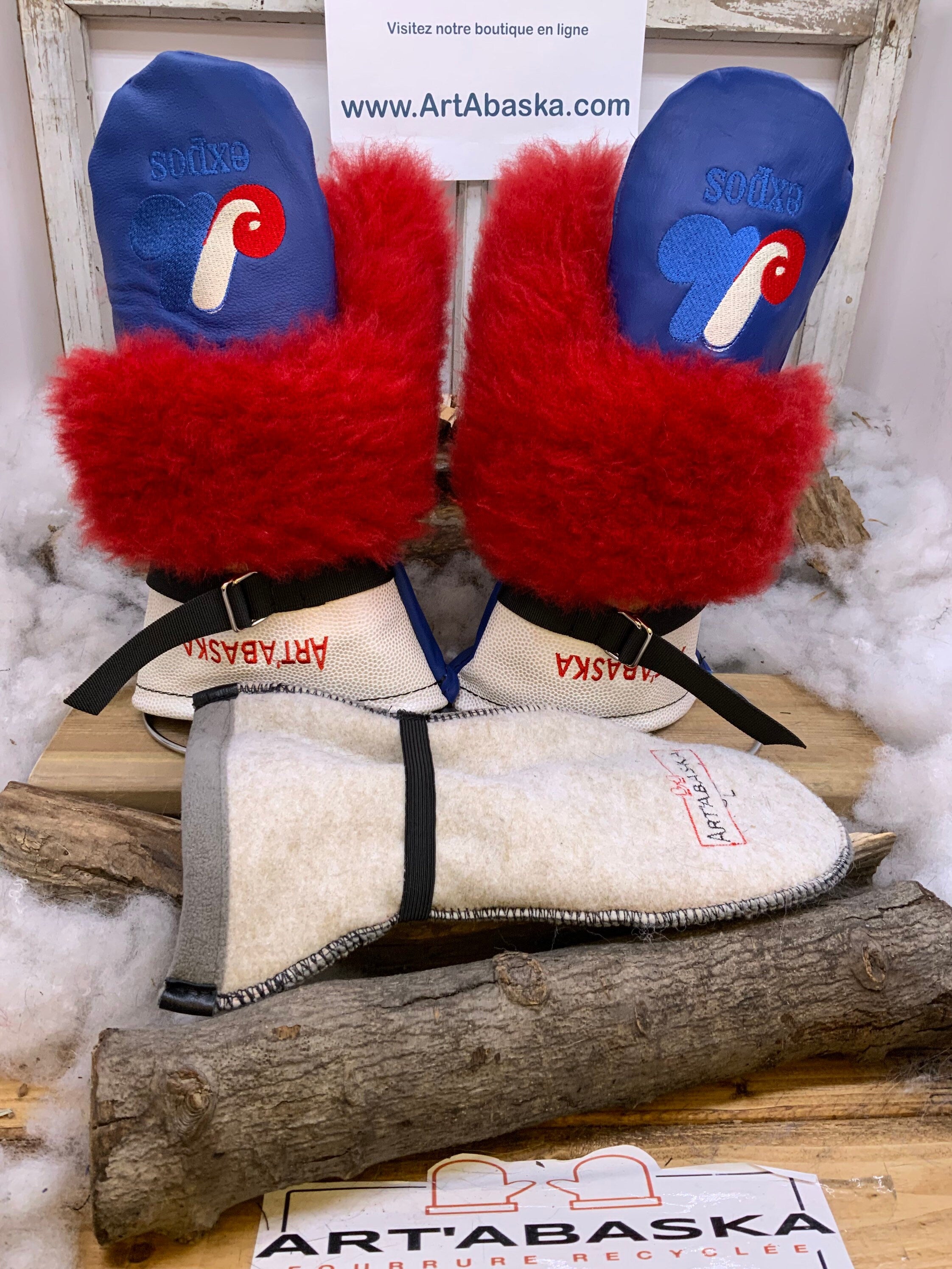 Mitaines Alice Expos de Montréal cuir bleu blanc brodé fourrure mouton recyclé fait à la main Large Québec baseball nostalgie