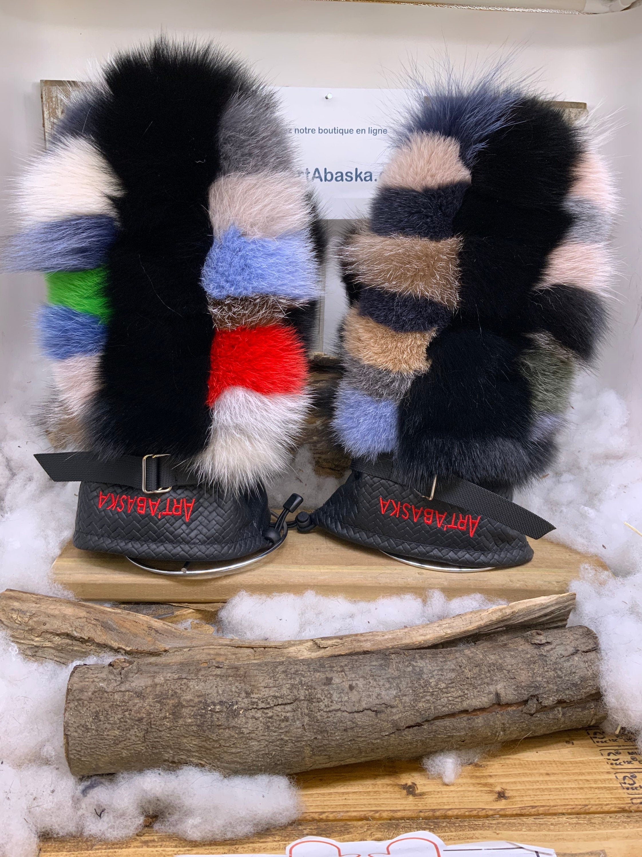 Mitaines Christiane X Large – Patchwork renard recyclé, cuir noir & rouge – Artisanat unique Québec