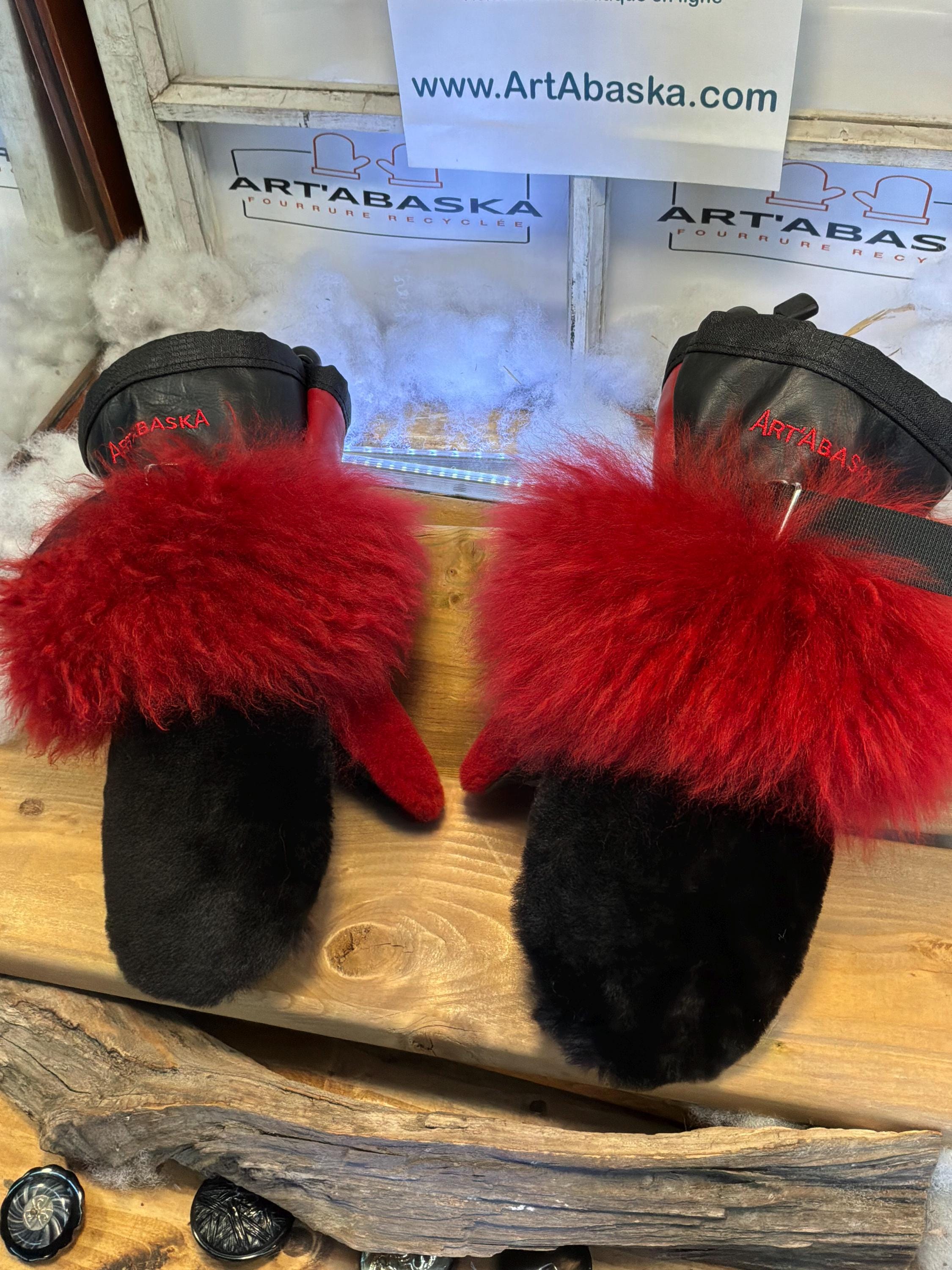 Mitaines Jacqueline Medium mouton rasé noir - rouge vif recyclé, cuir italien noir & rouge pompier, pièce unique faite à la main Québec