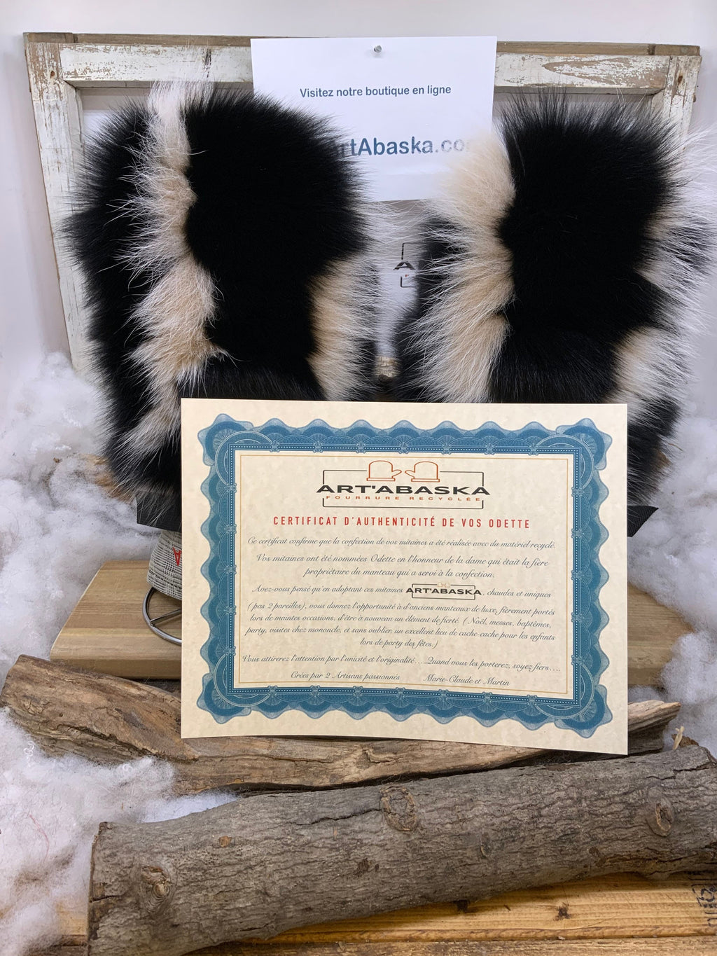 Mitaines Odette Medium - Édition spéciale équestre, fourrures recyclées patchwork renard, cuir noir et bourgogne, fait à la main Québec
