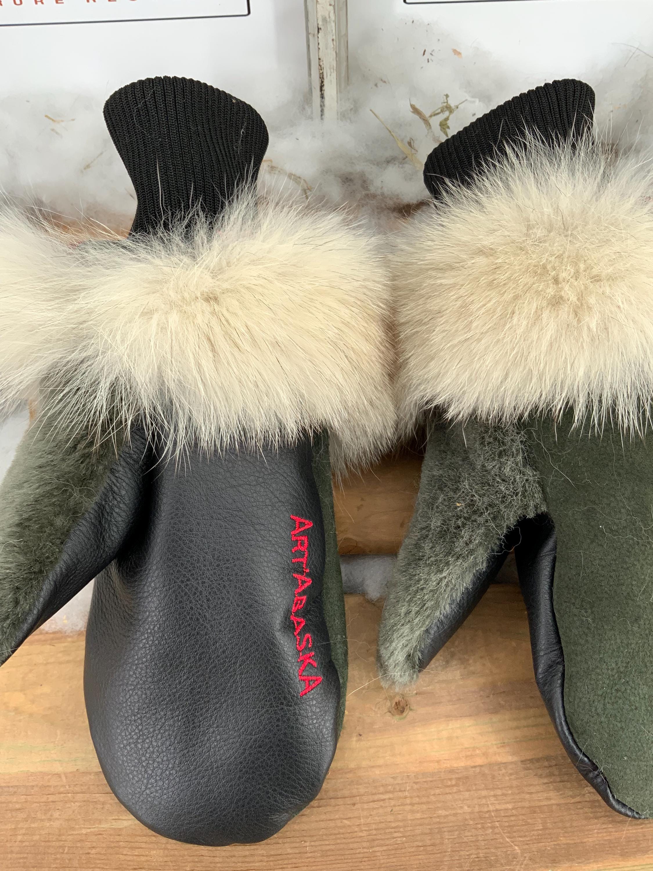 Mitaines de Ville en fourrure et cuir recyclés, Les Anne Grandeur Médium