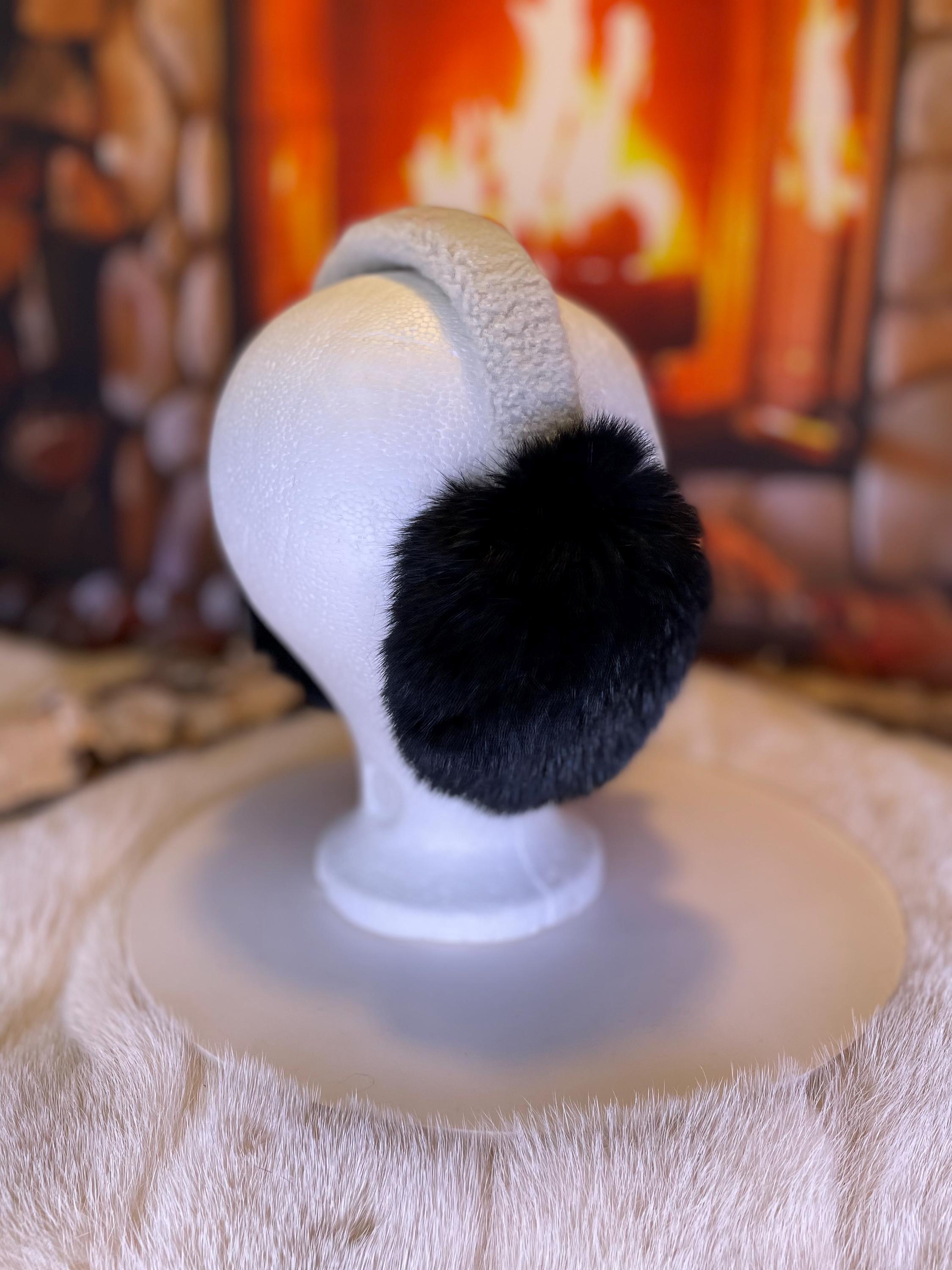 Cache-Oreilles tout en fourrure recyclée édition Lapin noir naturel recyclé et mouton rasé dessus la tête Les Lynda