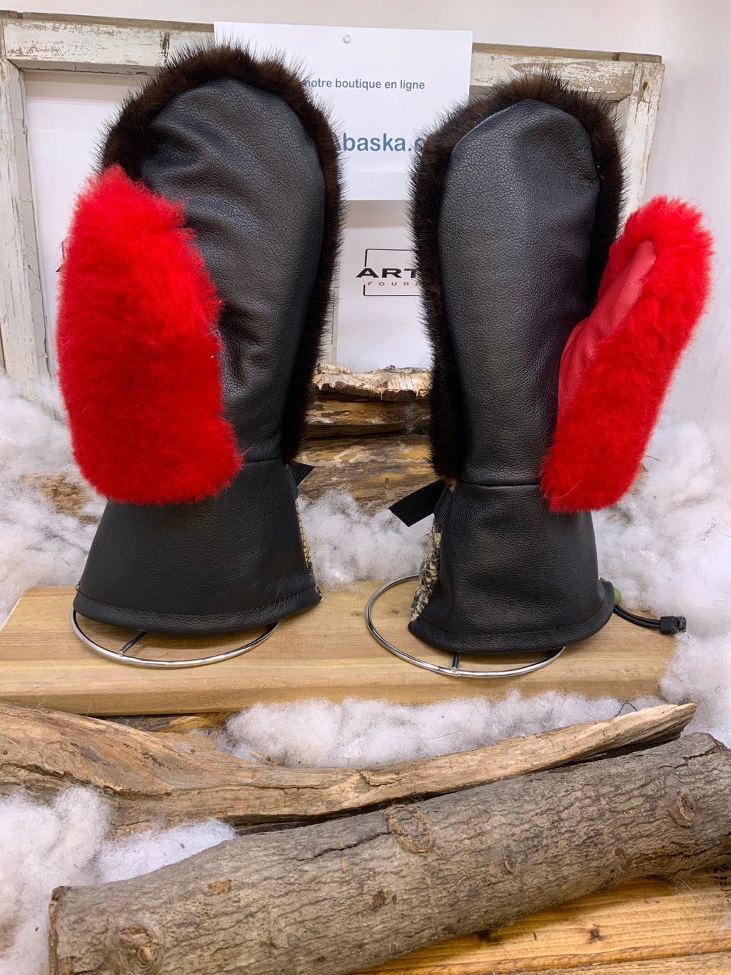 Mitaines Marie-Louise vison brun et mouton rouge recyclés cuir imprimé lézard fait à la main Large 9h55 Québec artisanal unique