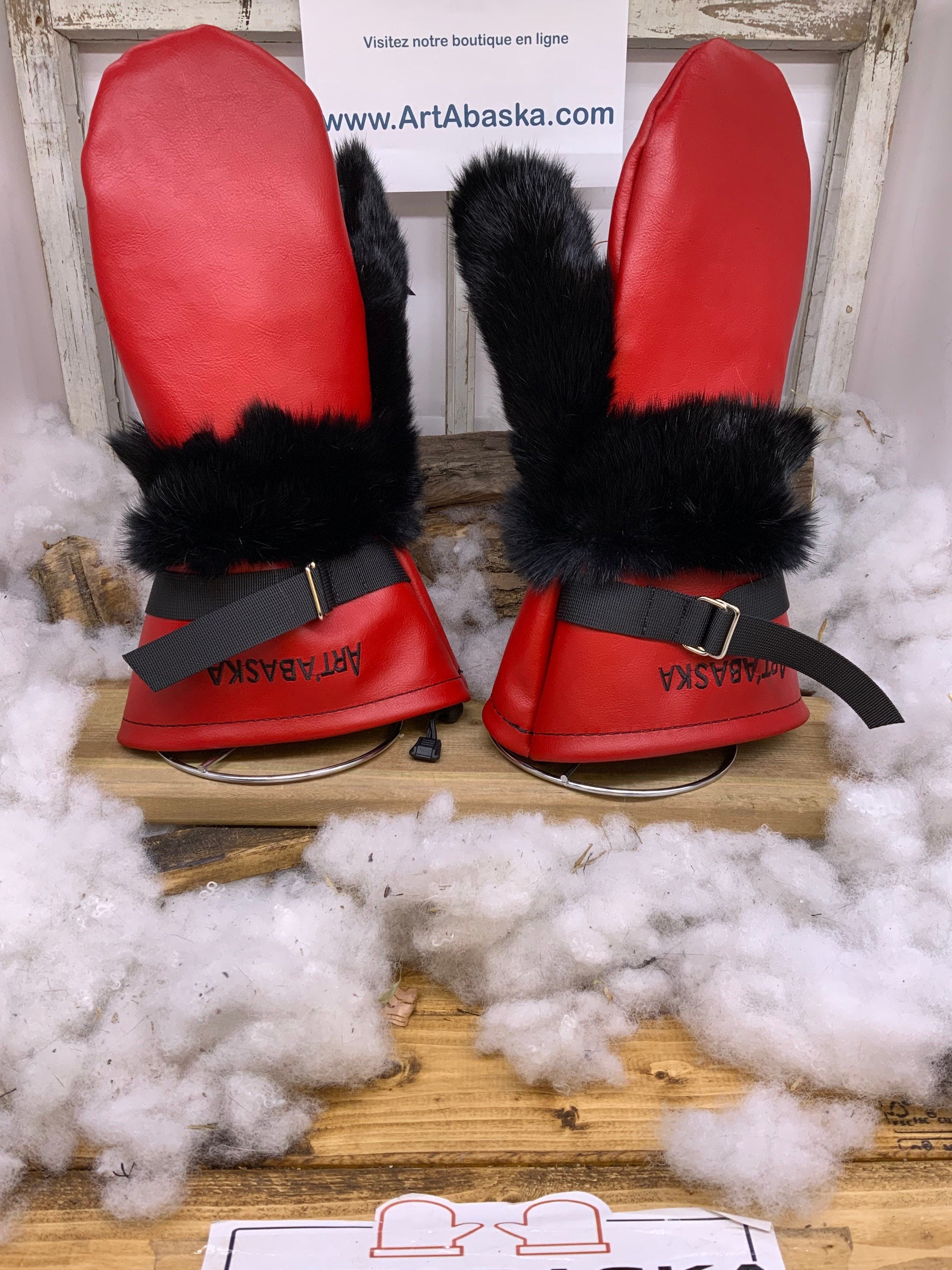 Mitaines Les Yvonne – édition cuir, taille X-Large, faites à la main au Québec ❤️🖤