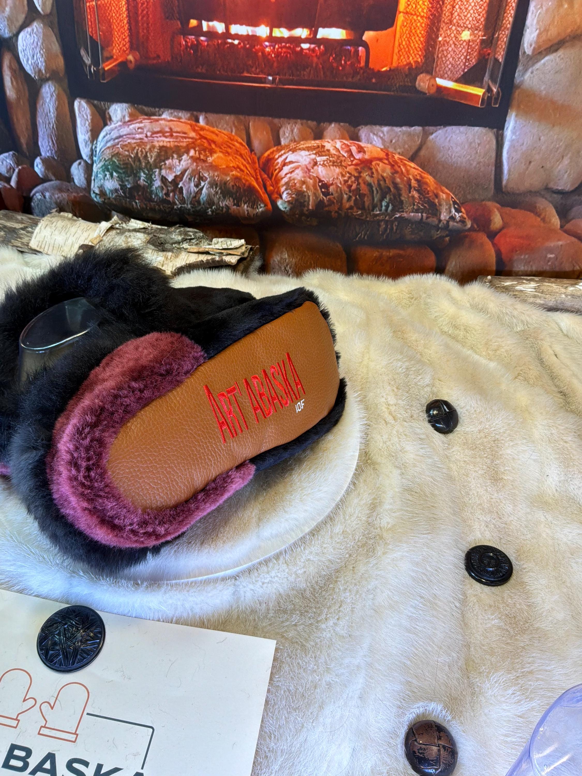 Slipper Lucette pointure 10 femme – Sherling italien & cuir recyclé, pièce unique faite à la main au Québec