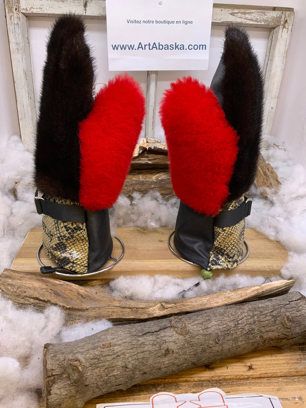 Mitaines Marie-Louise vison brun et mouton rouge recyclés cuir imprimé lézard fait à la main Large 9h55 Québec artisanal unique
