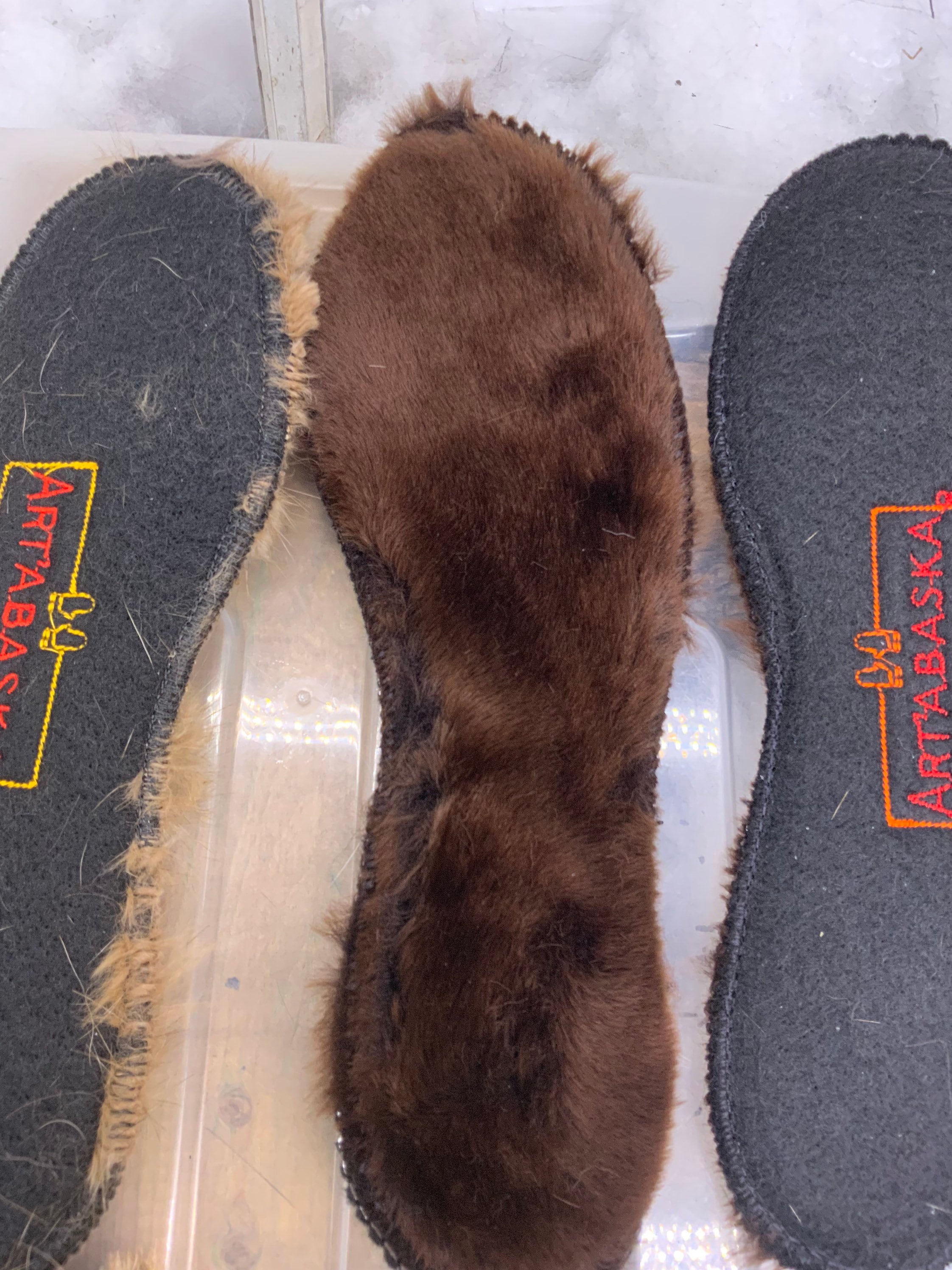 Semelles isolantes en feutre 6 mm et fourrure recyclée – Vendues par paire – Confort et chaleur – Art’Abaska – Pointures 5 à 12 Femme