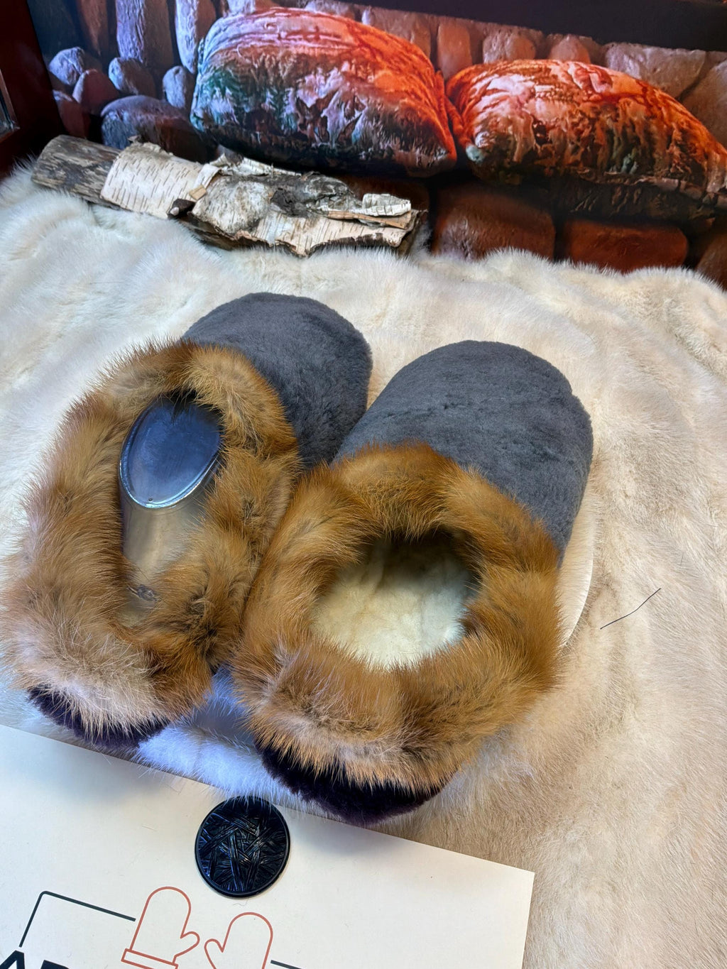 Slipper Eulalie pointure 10 Homme – Sherling italien & cuir recyclé, pièce unique faite à la main au Québec