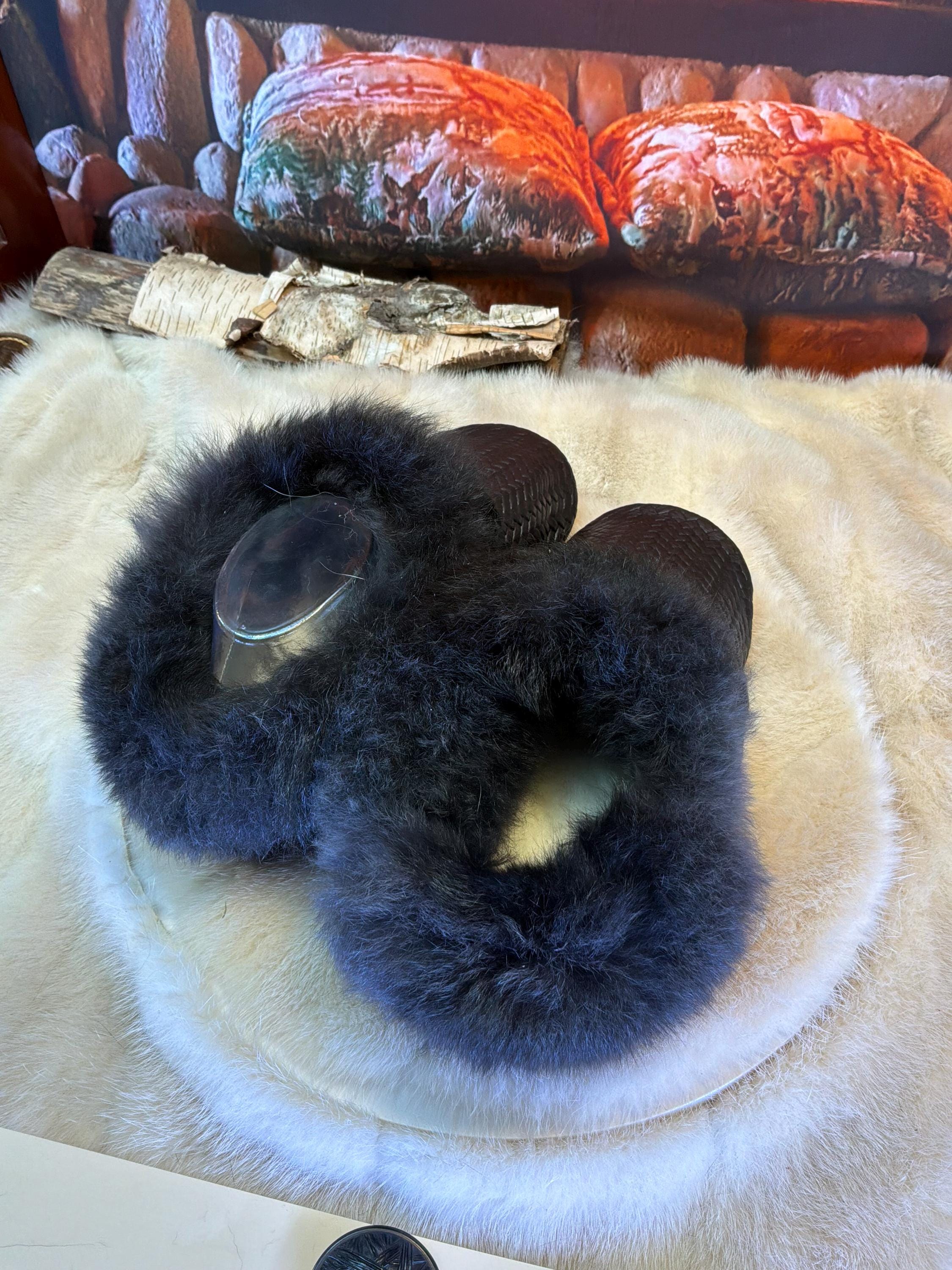 Slipper Ophélia pointure 8 femme – Sherling italien & cuir recyclé, pièce unique faite à la main au Québec