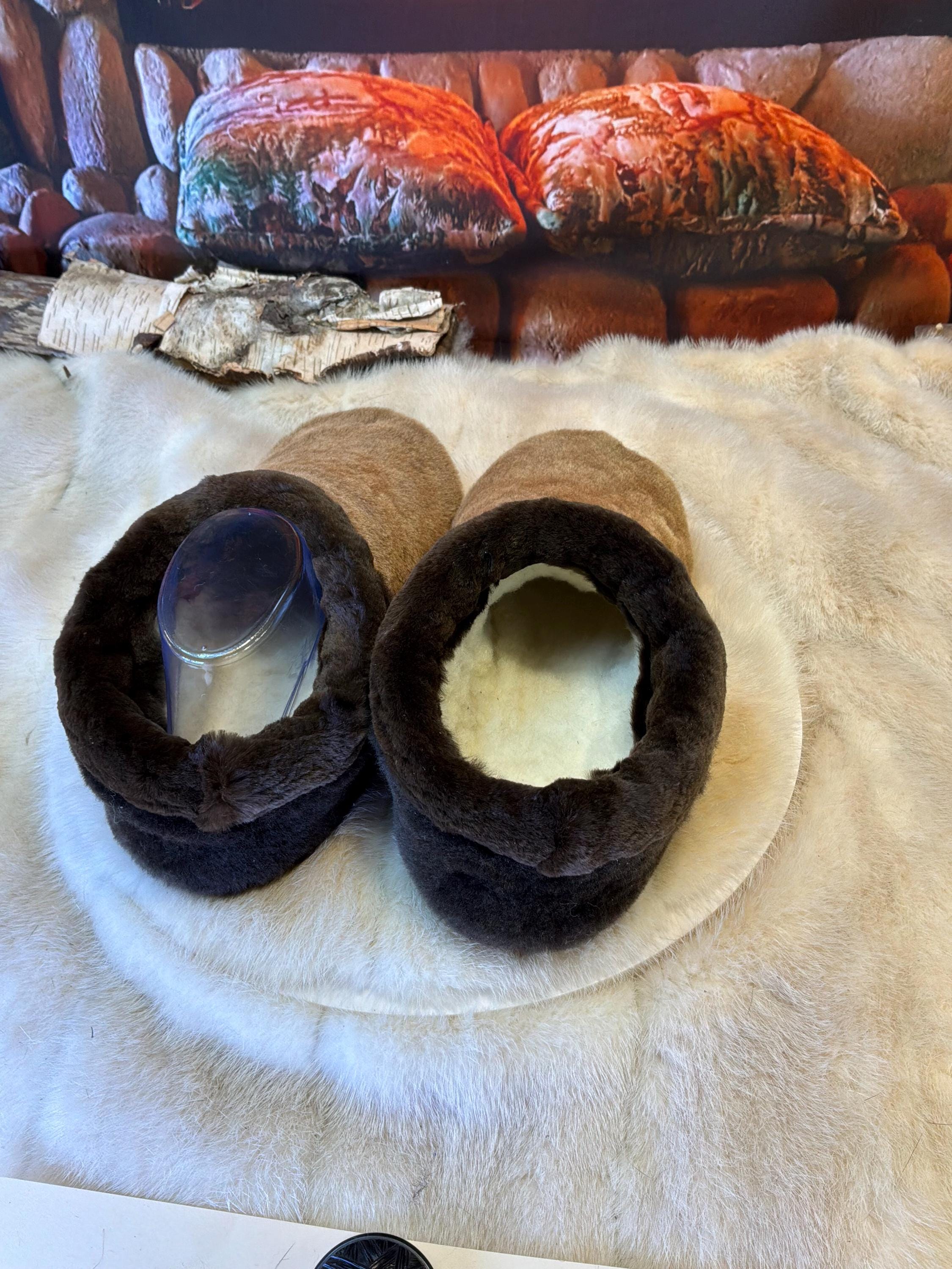Slipper Jeanne-D’arc pointure 7 femme – Sherling italien & cuir recyclé, pièce unique faite à la main au Québec