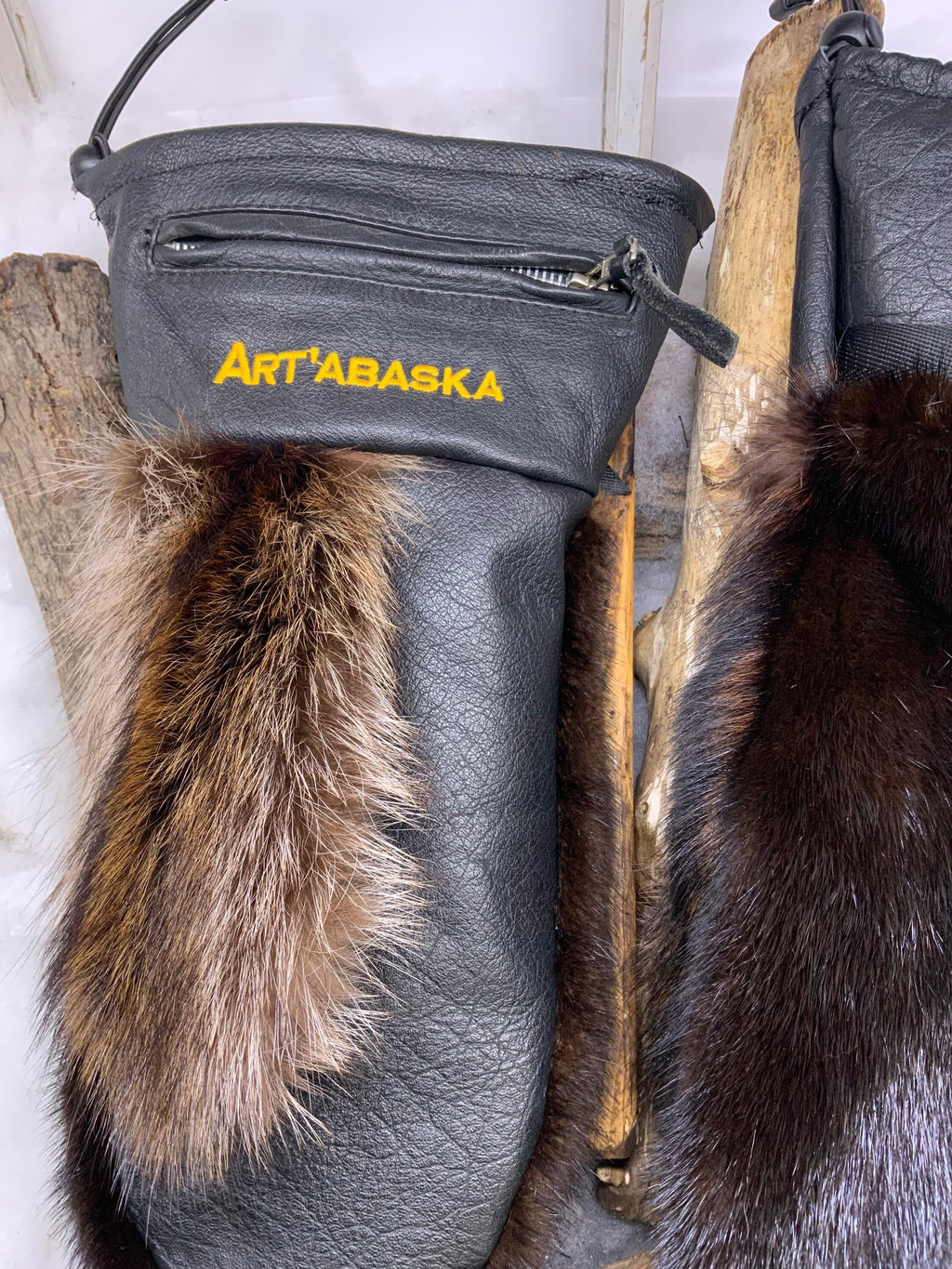 Mitaines Carole XL Harley Davidson cuir recycle vison brun raton laveur poche fonctionnelle fait a la main Quebec