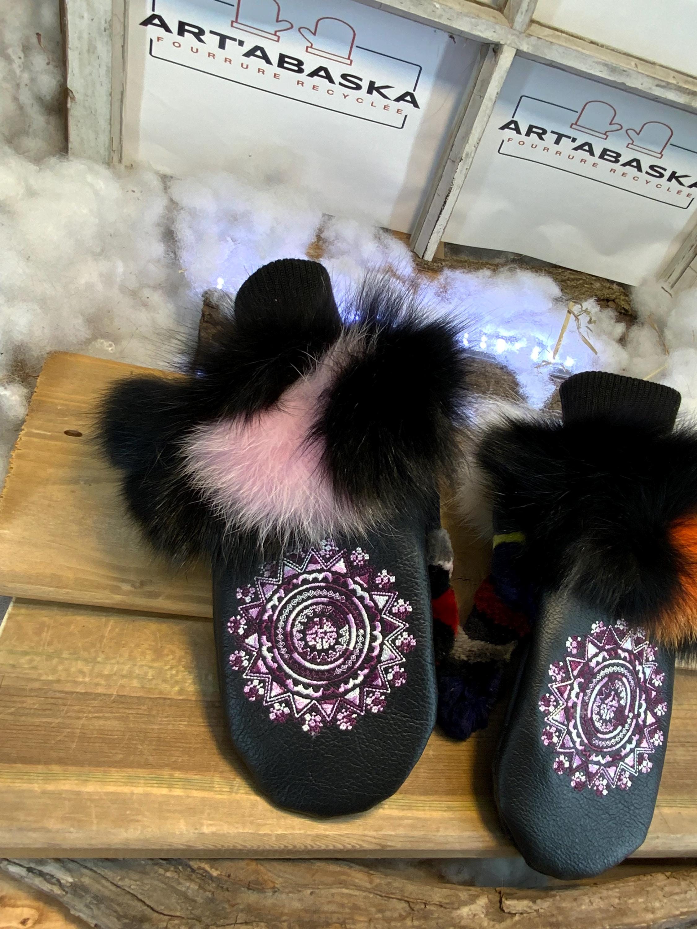 Mitaines de ville Micheline, Medium, en cuir italien brodé et fourrure recyclée en patchwork coloré, pièce unique faite à la main au Québec