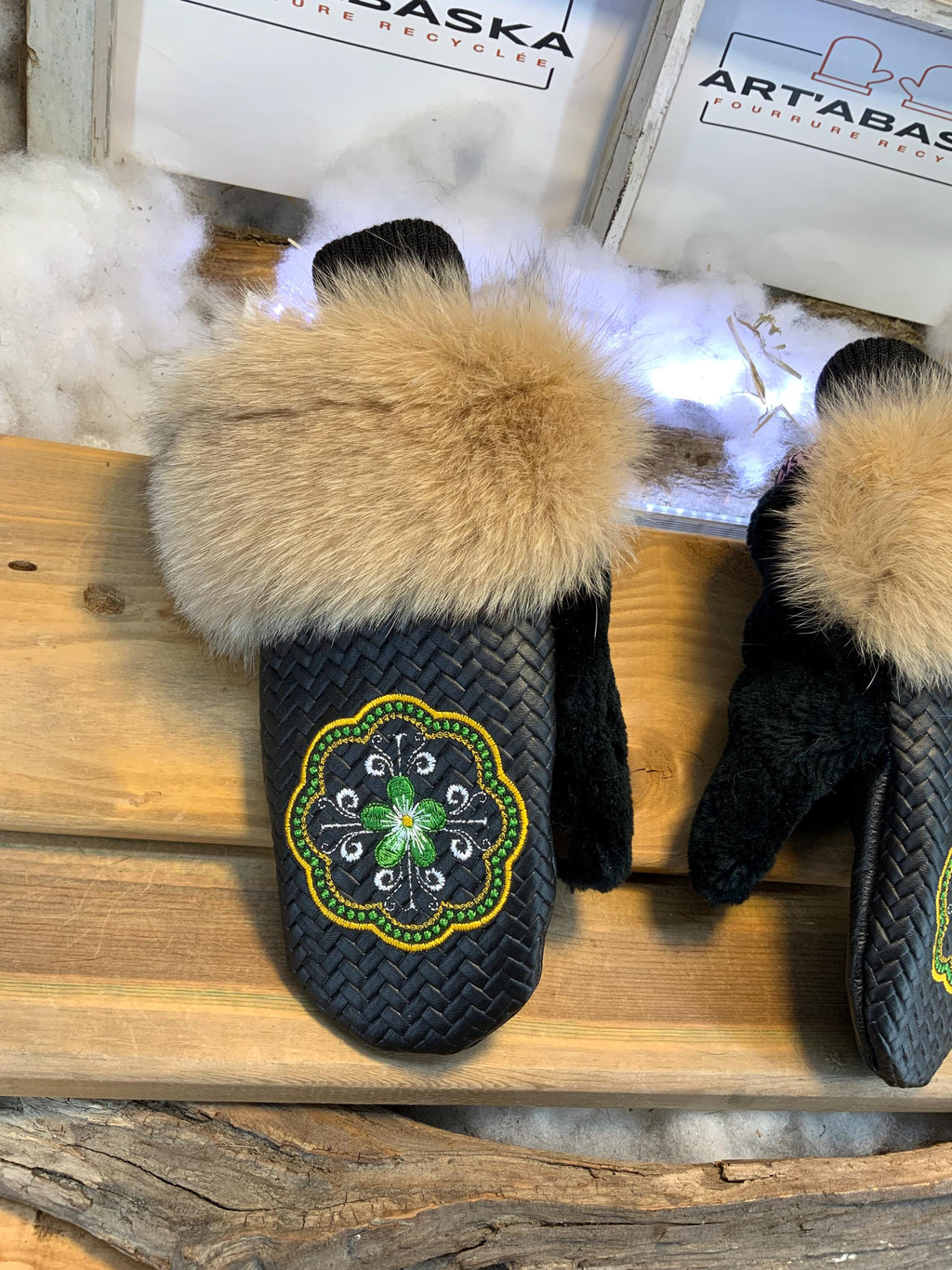 Louise city mittens, handmade in Quebec from recycled fur with black braided Italian leather and multicolored mandala embroidery, size Medium