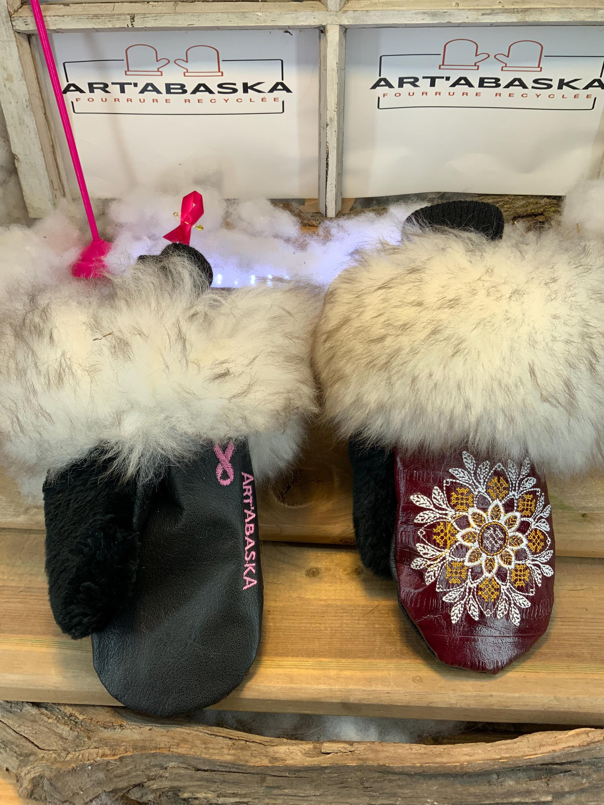Carmelle city mitts, handmade in Quebec from recycled fur with burgundy Italian leather and mandala embroidery, size Medium