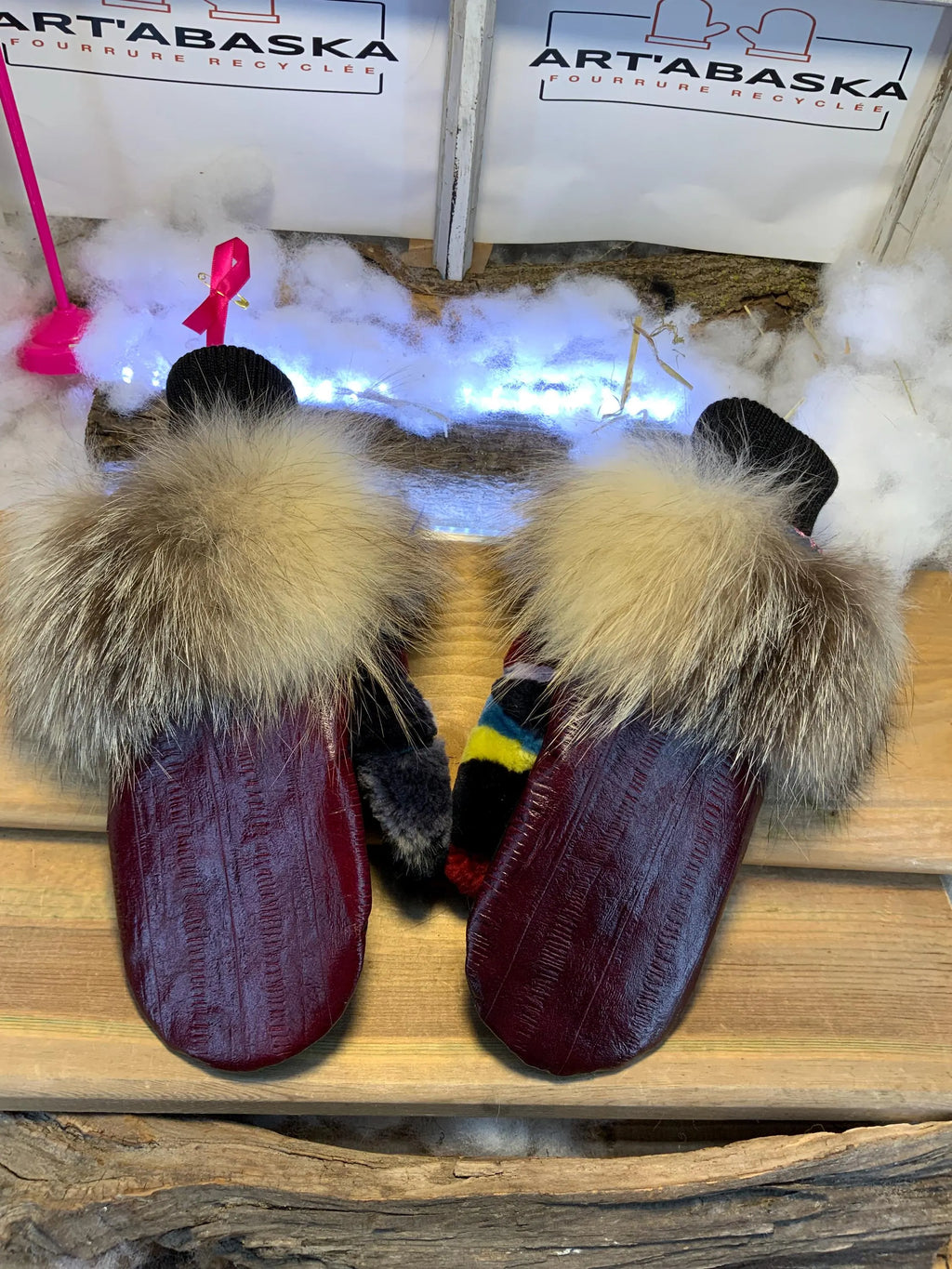 Mitaines de ville Claudette faites à la main au Québec en cuir italien style anguille et fourrure recyclée grandeur Medium