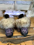 Small Pierrette City Mittens in recycled fur – Handmade in Quebec – Light, elegant, urban comfort – ArtAbaska