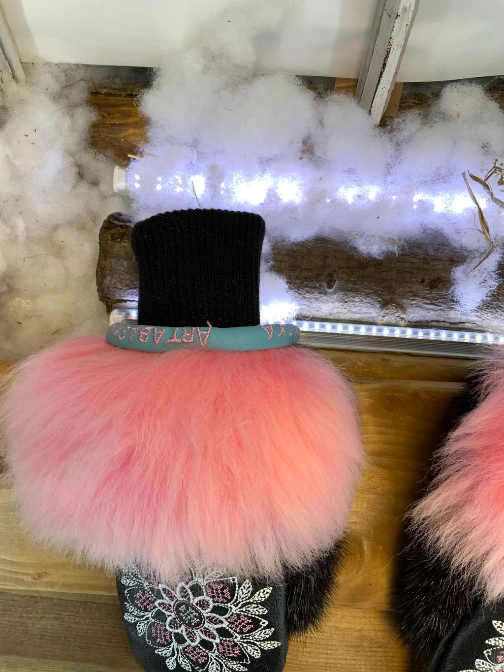 Anne-Marie City Mittens handmade in Quebec from recycled fur with pink floral mandala embroidery and turquoise leather, size Medium
