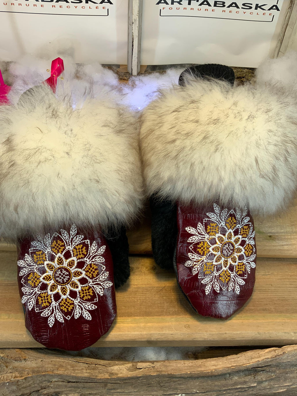 Carmelle city mitts, handmade in Quebec from recycled fur with burgundy Italian leather and mandala embroidery, size Medium
