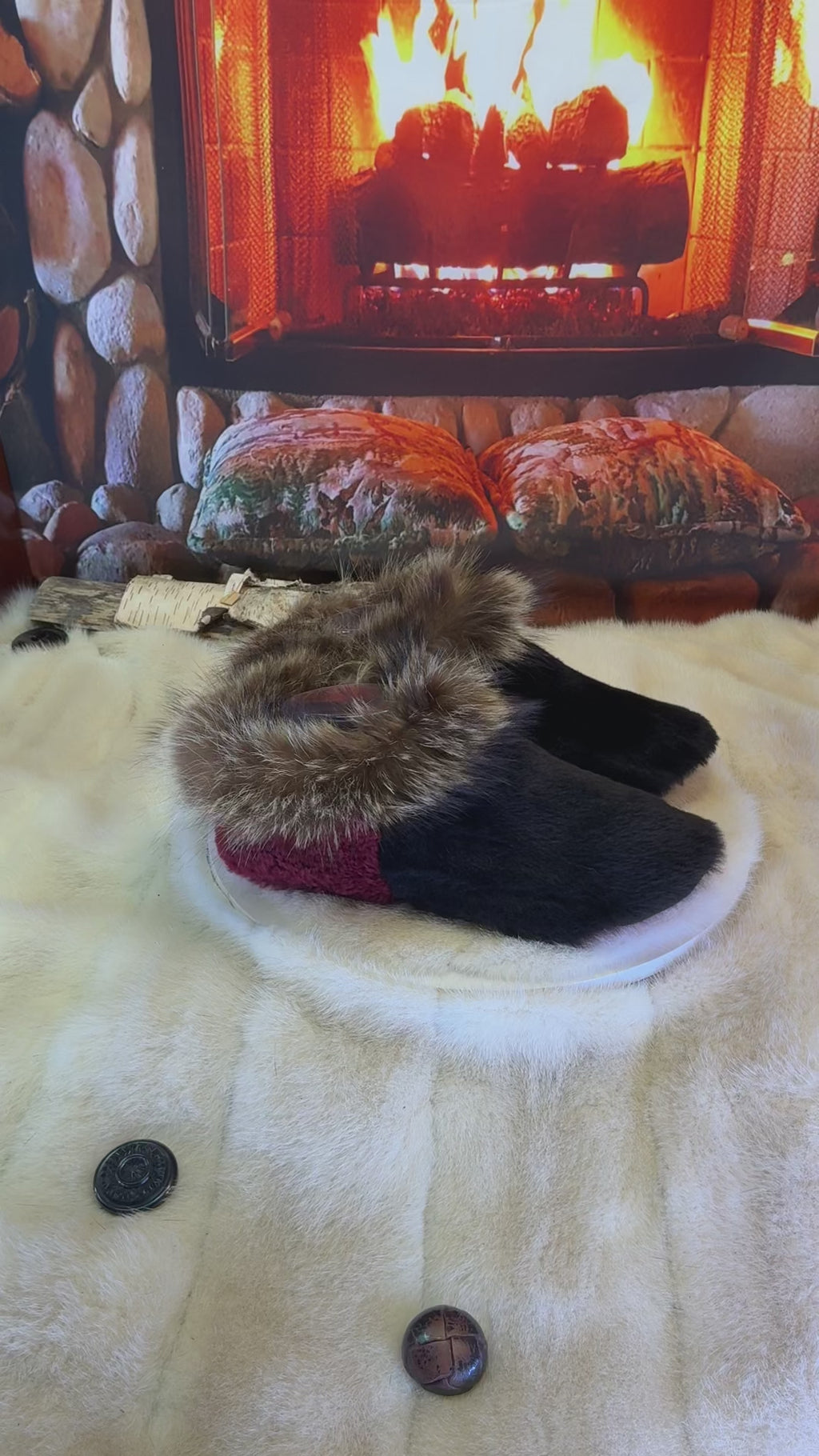 Slipper Blanche pointure 8 femme – Sherling italien & cuir recyclé, pièce unique faite à la main au Québec