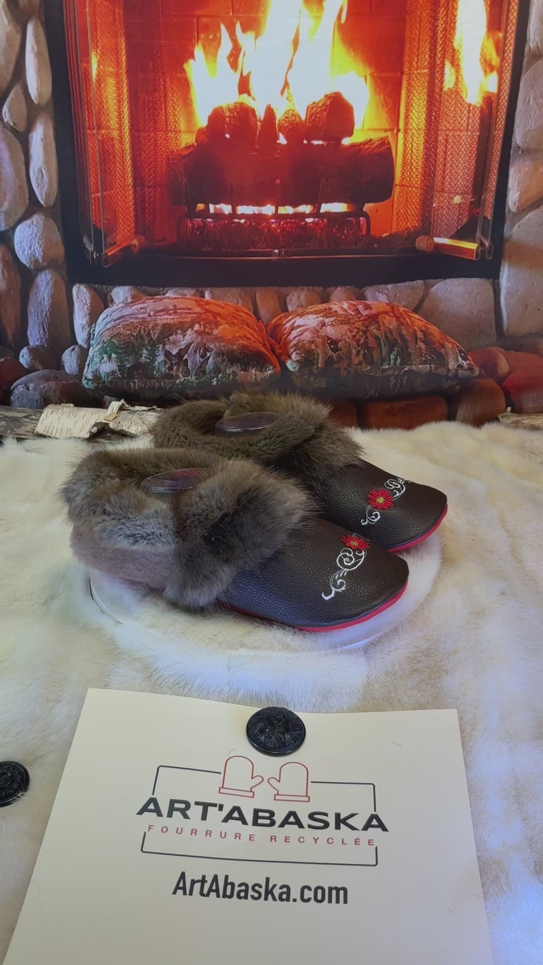 Slipper Pauline pointure 9 Homme / 11 femme  – Sherling italien & cuir recyclé, pièce unique faite à la main au Québec