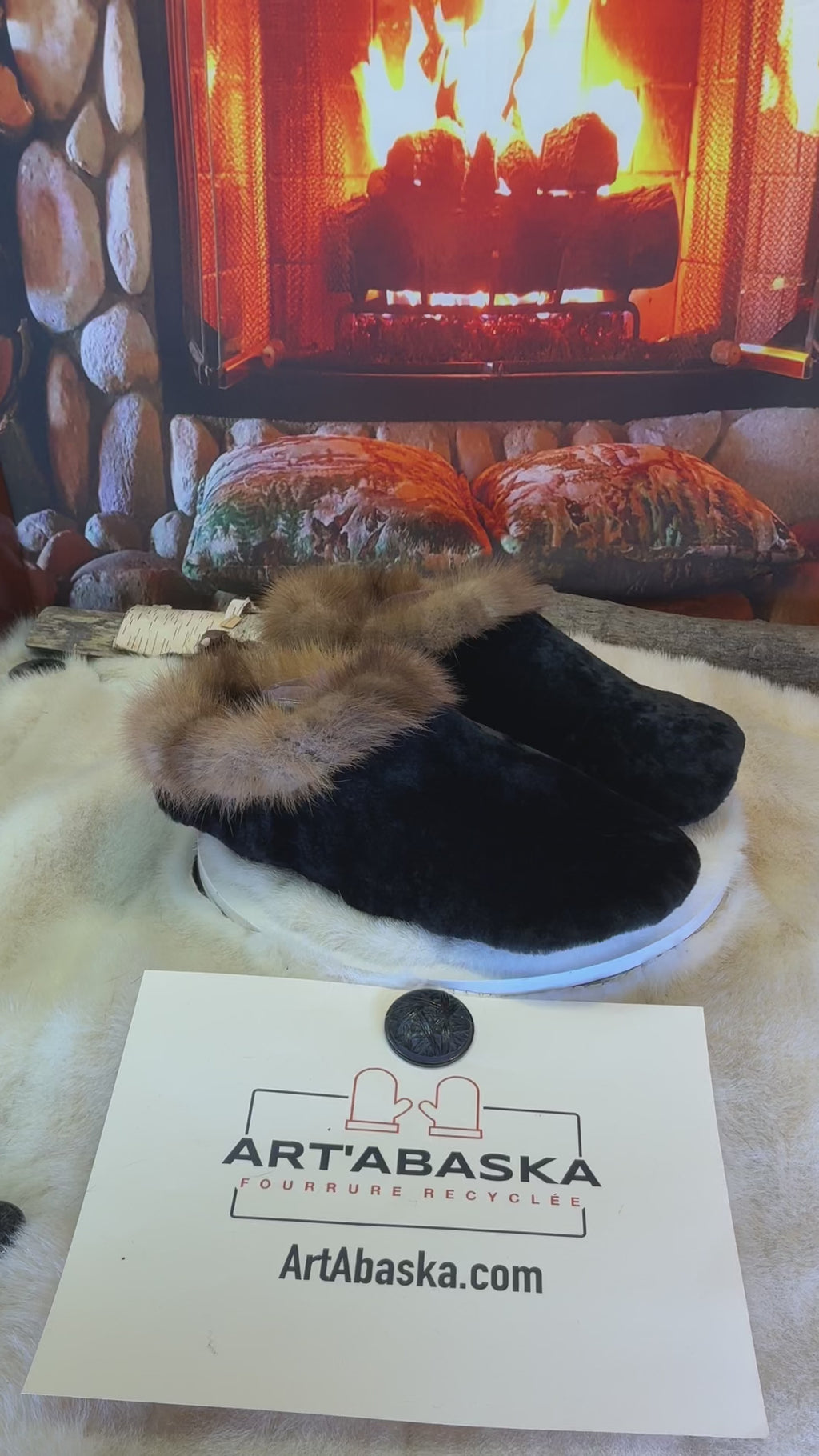 Slipper Les Thérèse Edition Panthère Noire pointure 11 Homme – Sherling italien & cuir recyclé, pièce unique faite à la main au Québec
